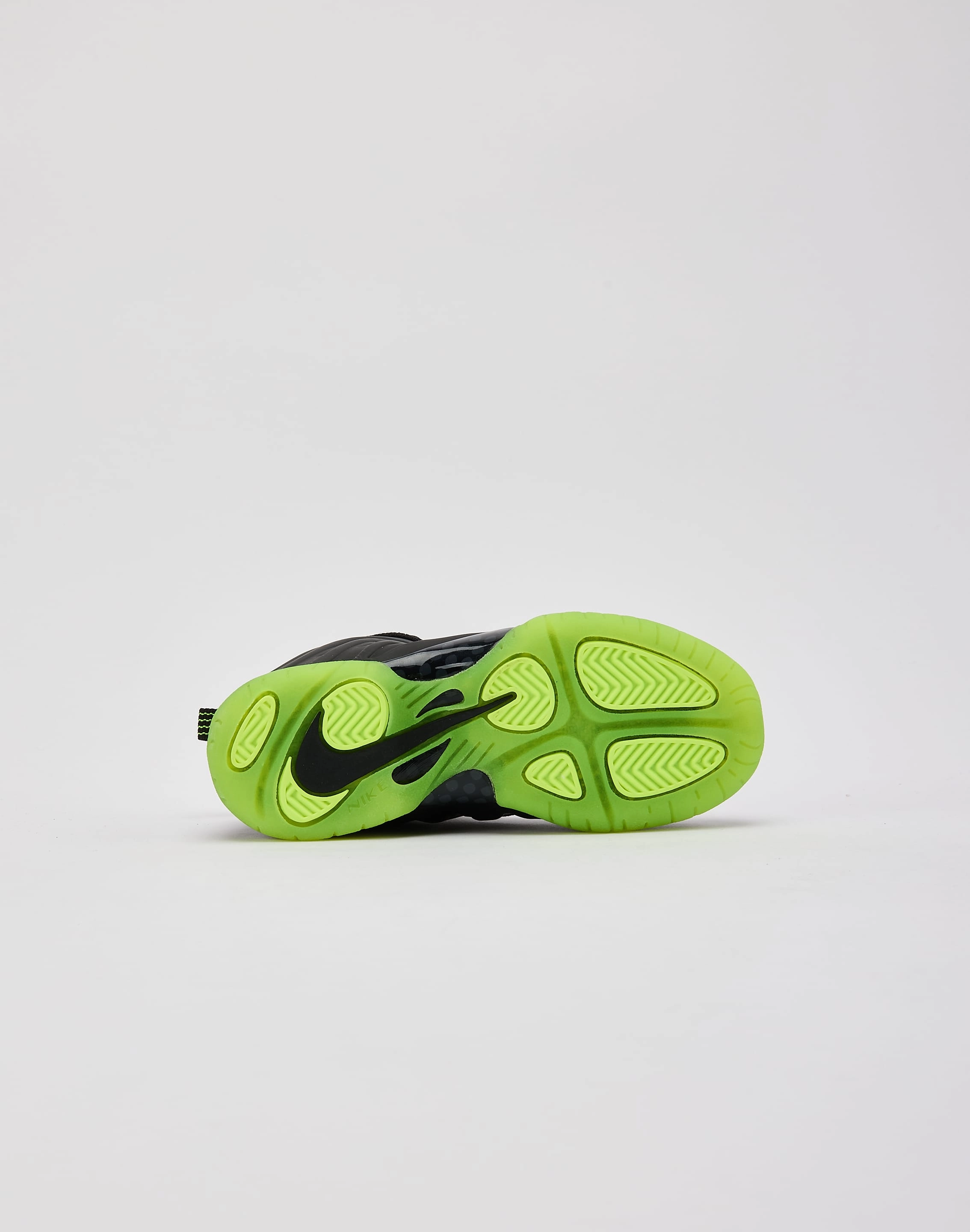 Minimalist fashion Nike Little Posite One 'Black Volt' Pre-School