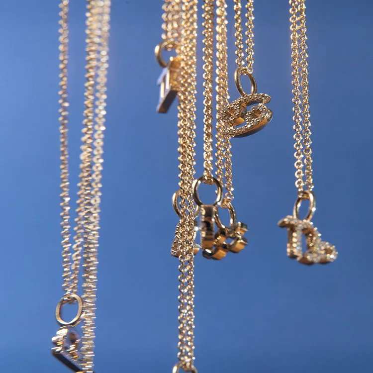 My Zodiac Pav?? Scorpio 18K Gold Pendant w. Diamonds