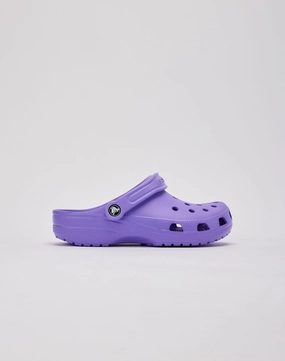Nautical - themed fashion Crocs Classic Clog Grade-School Suede - finished fashion