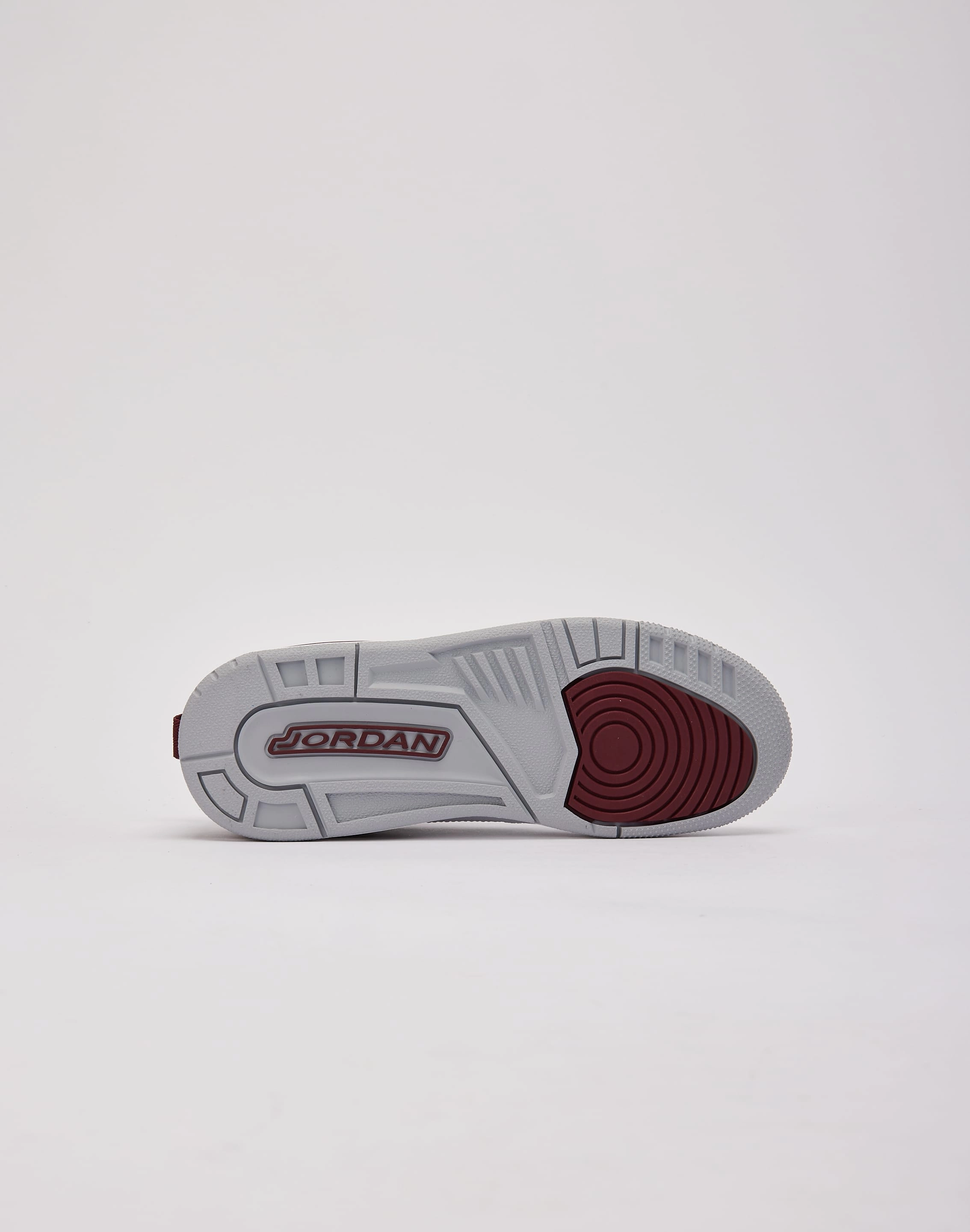 Nautical - themed fashion Jordan Spizike Low Grade-School