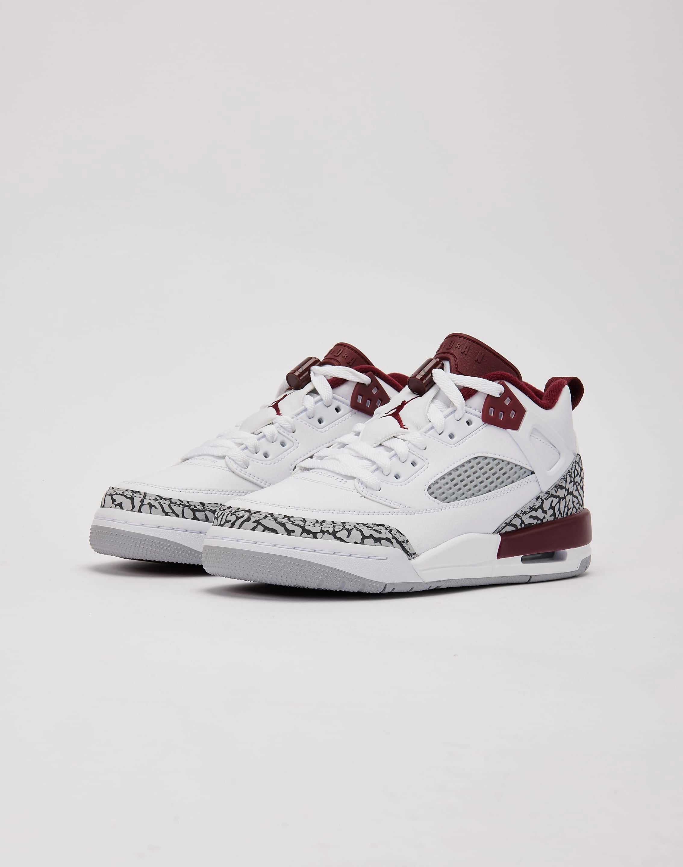Nautical - themed fashion Jordan Spizike Low Grade-School