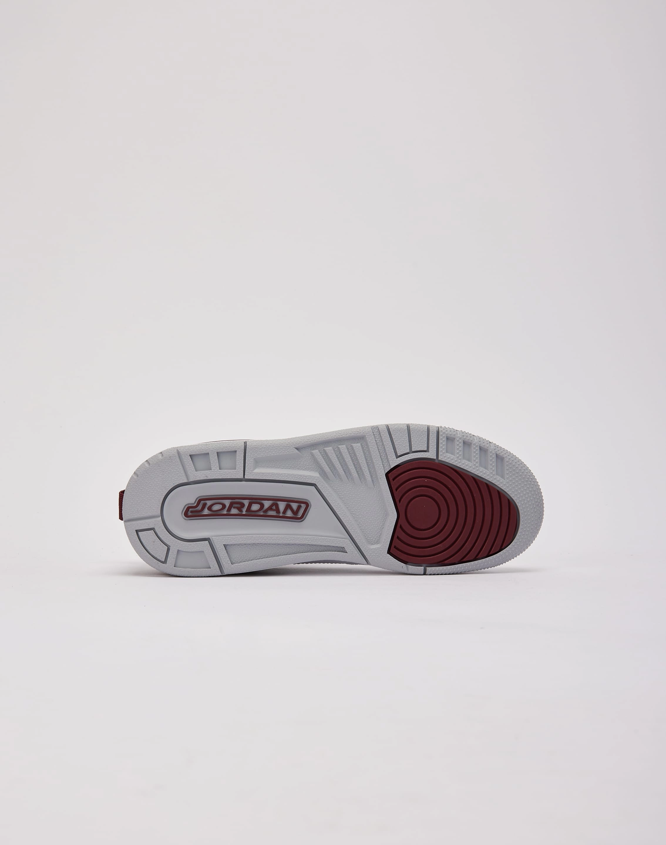 Nautical - themed fashion Jordan Spizike Low Grade-School