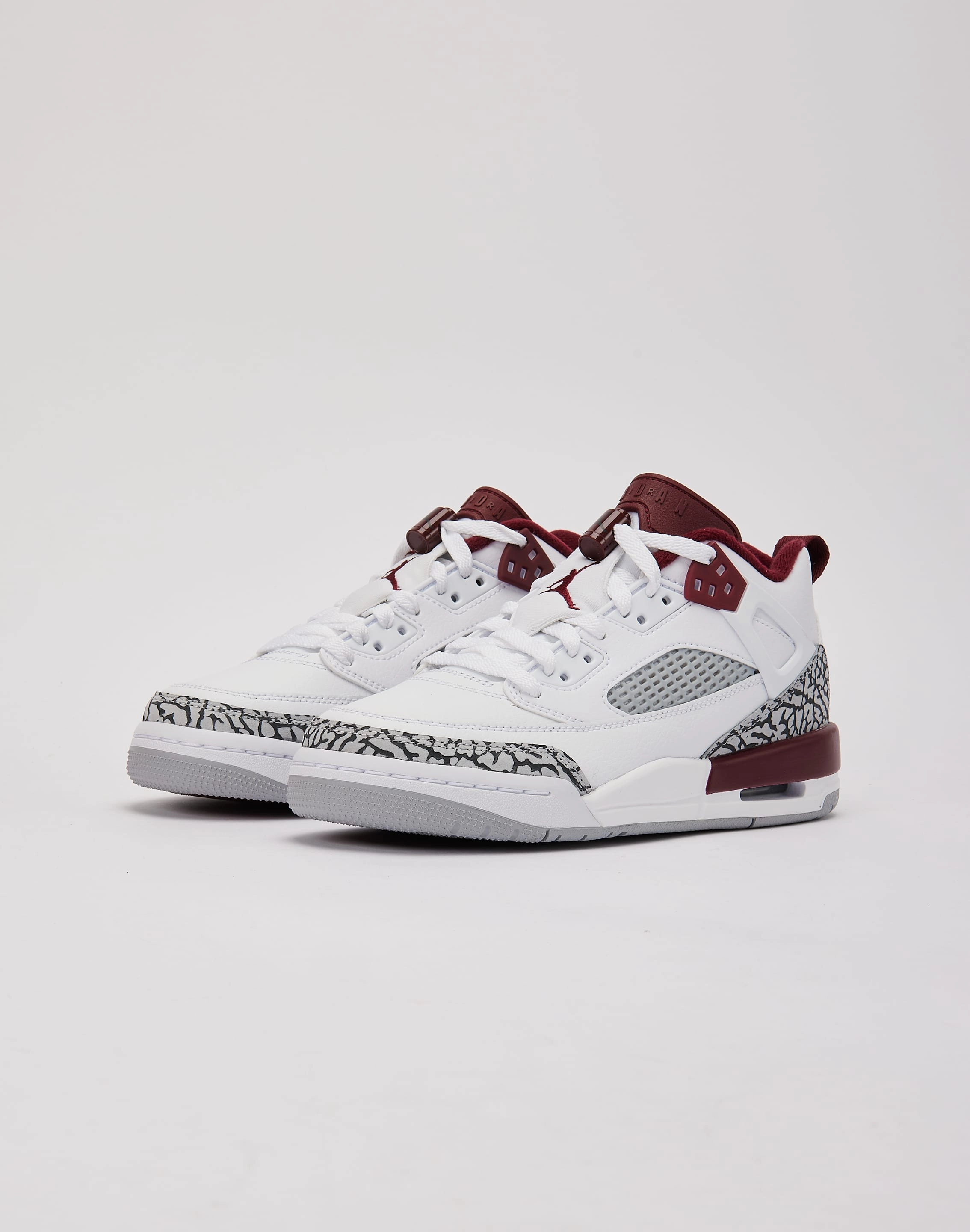 Nautical - themed fashion Jordan Spizike Low Grade-School