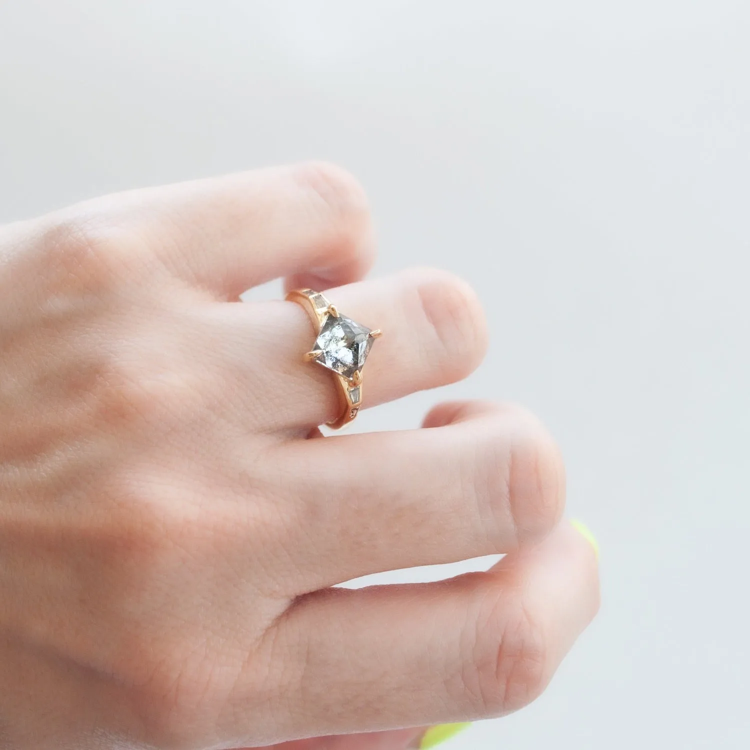Nefertiti Diamond Ring