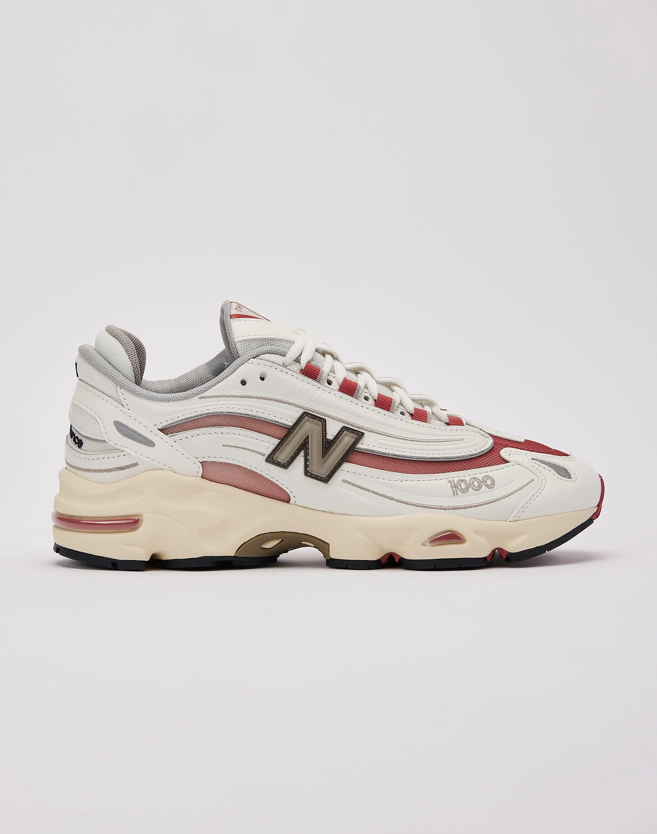 New Balance 1000 Fashion must - haves Denim - based fashion