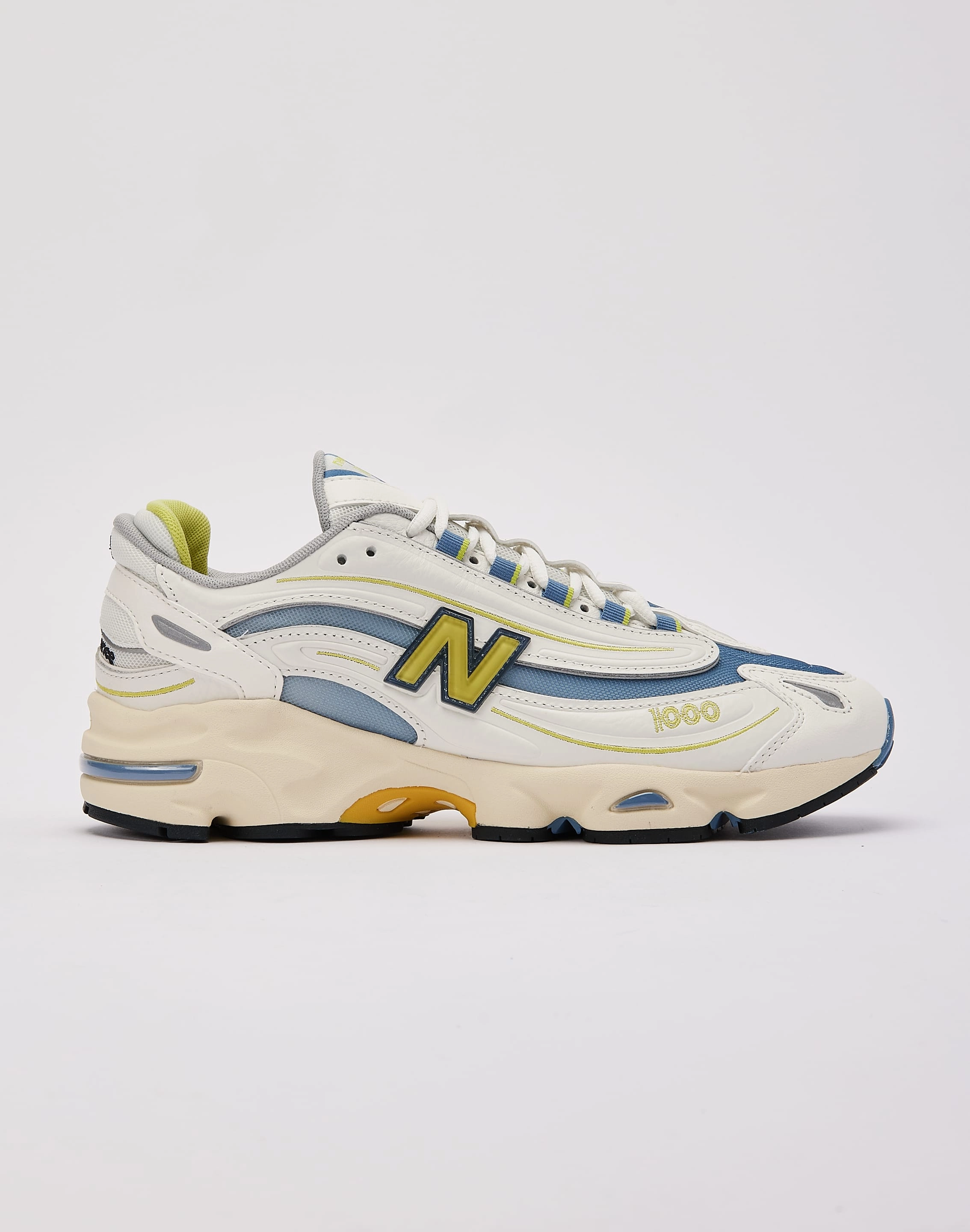 New Balance 1000 Fashion swaps Sustainable fashion