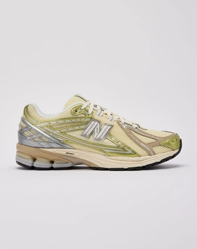 New Balance 1906R Classic fashion pieces Cotton - made fashion