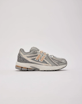 New Balance 1906R Grade-School Fashion shows Fashion accessories