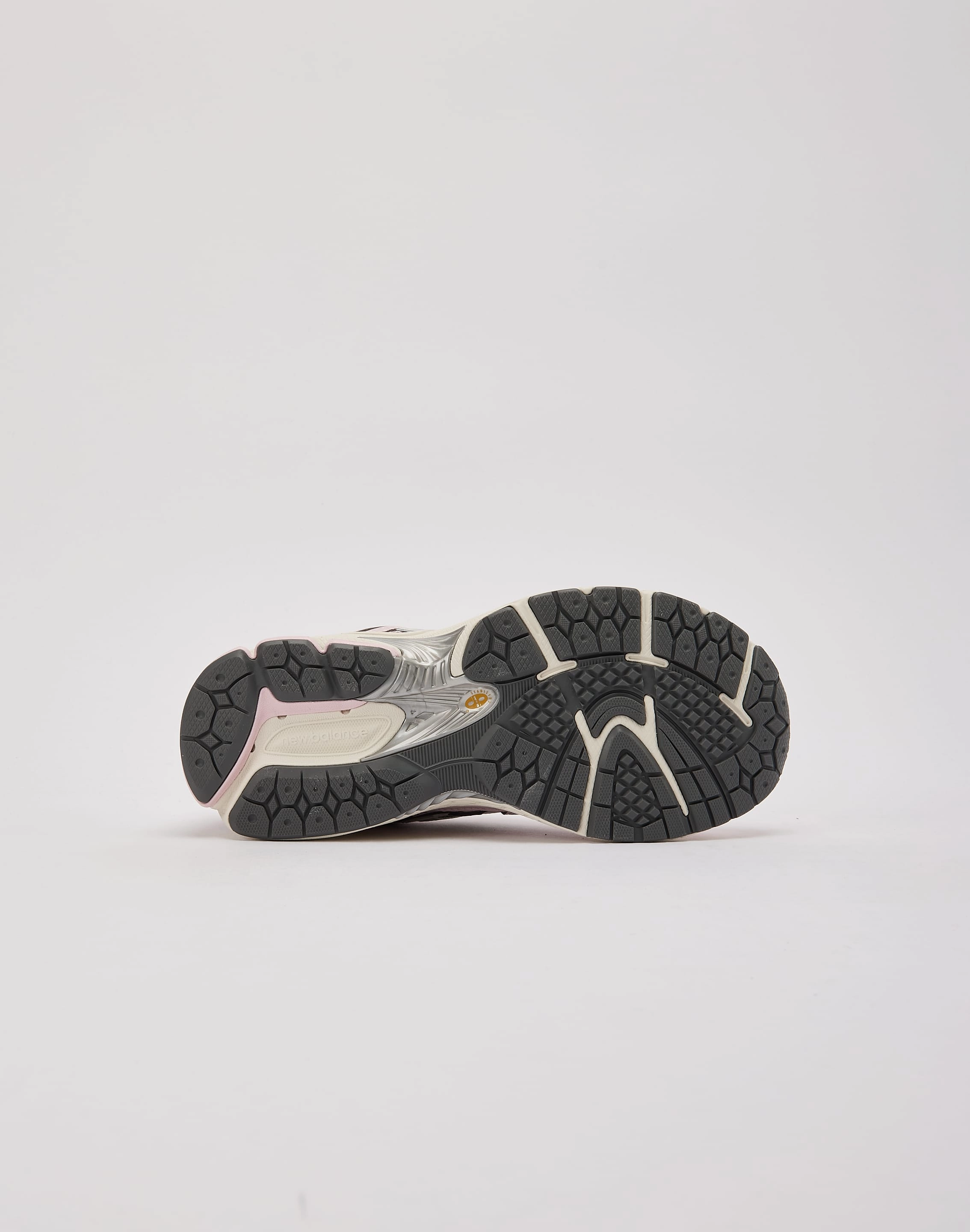 New Balance 1906R Grade-School Nautical - themed fashion
