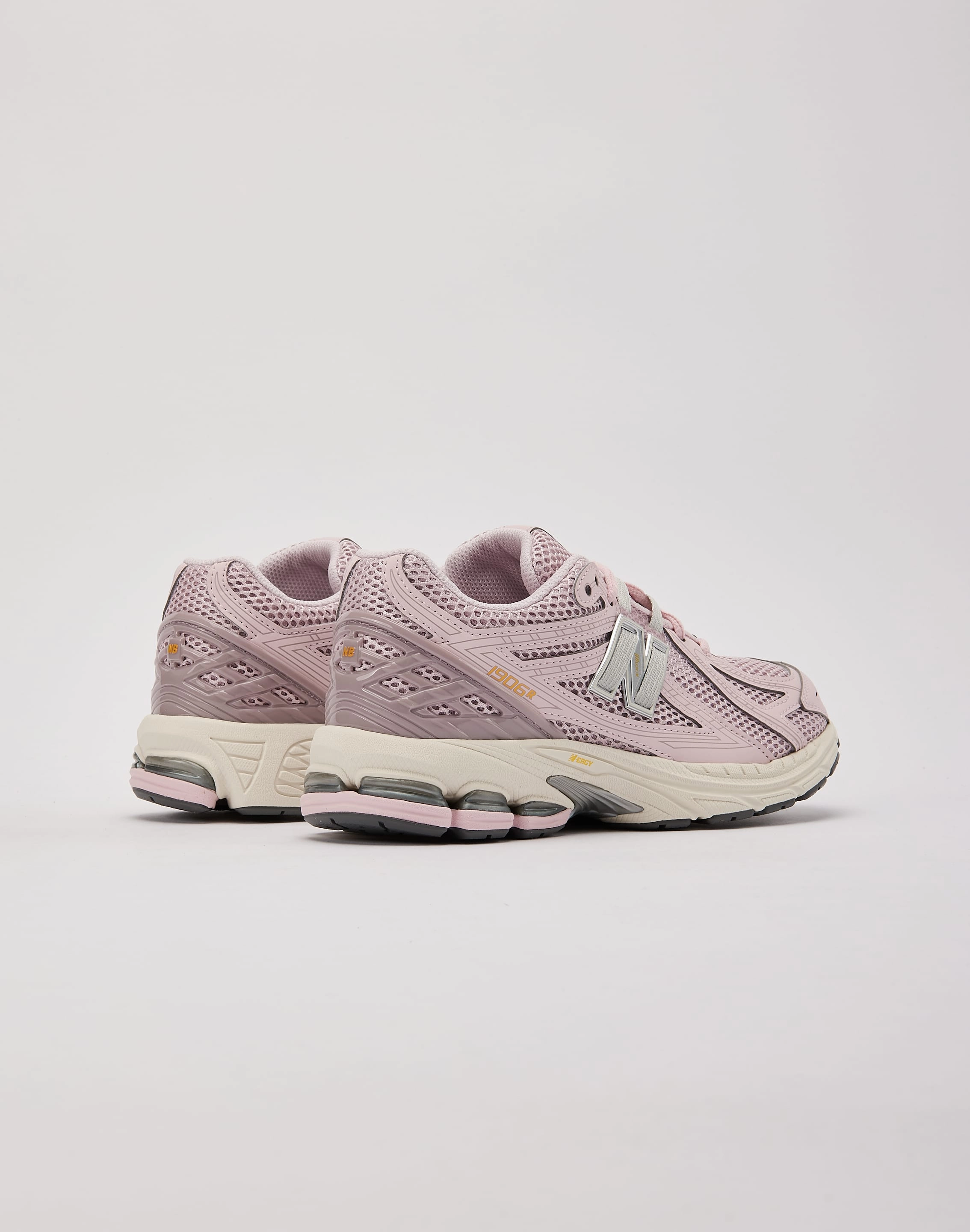 New Balance 1906R Grade-School Nautical - themed fashion