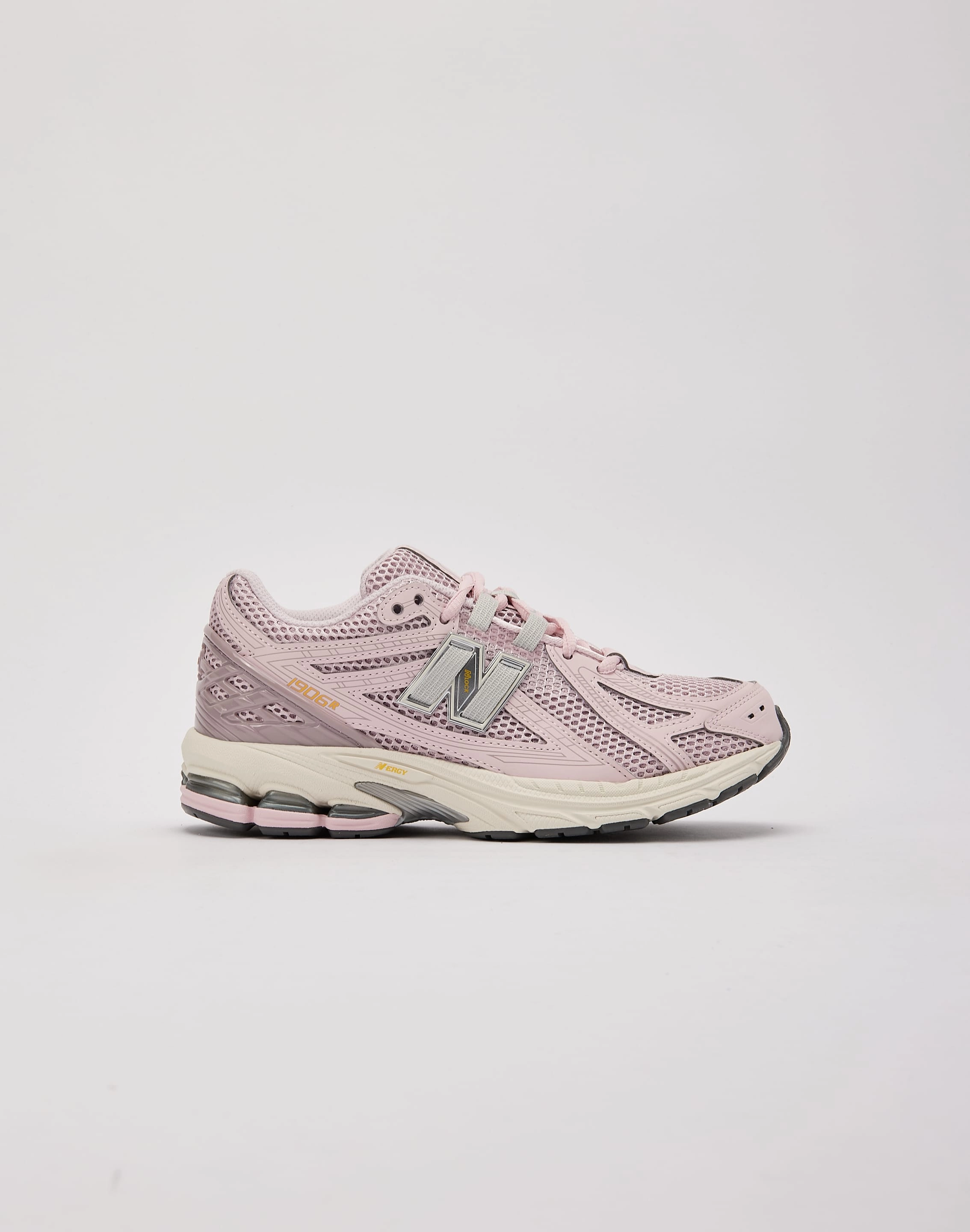 New Balance 1906R Grade-School Nautical - themed fashion Fashion care (washing, ironing, etc.)