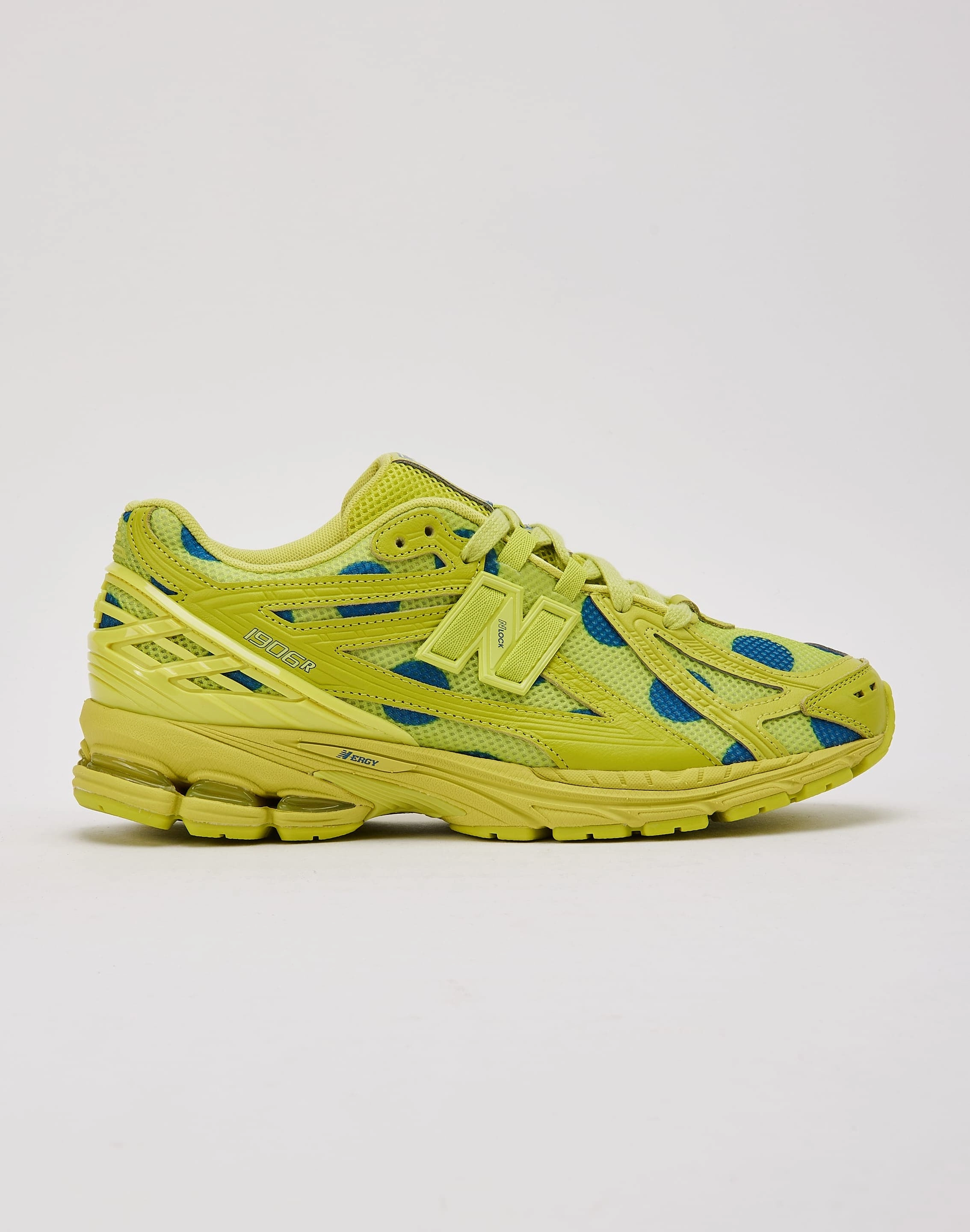 New Balance 1906R Fashion trends Clothing prices