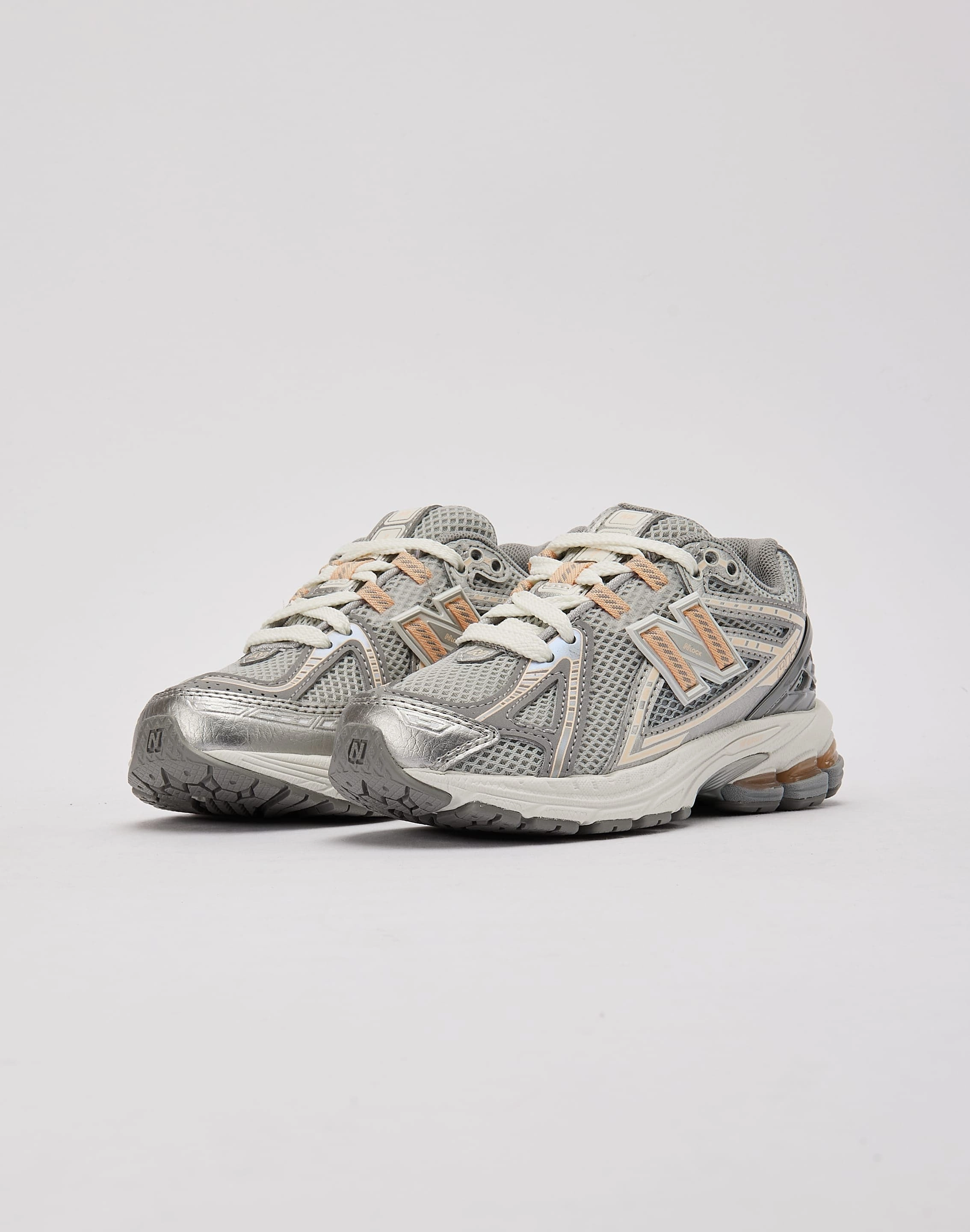New Balance 1906R Pre-School Bohemian style items
