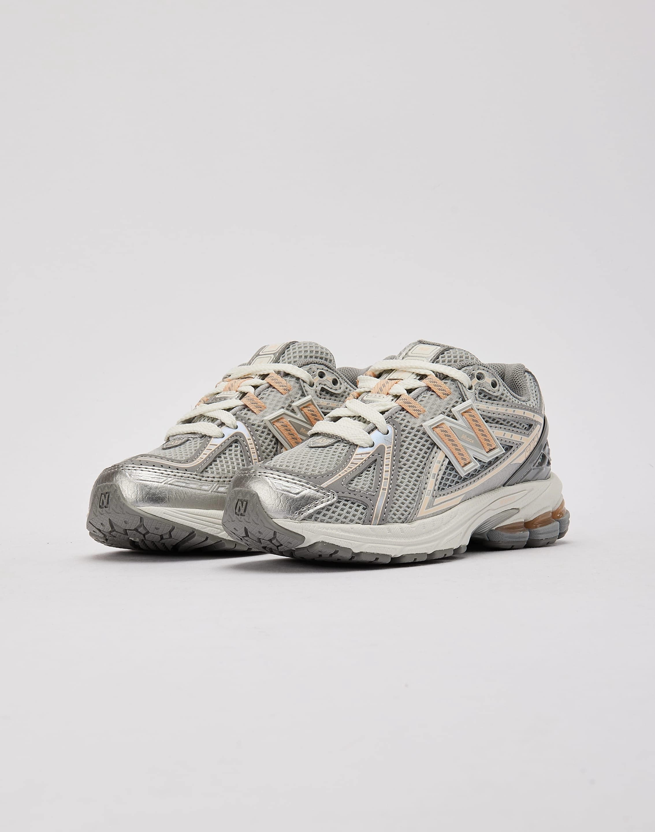 New Balance 1906R Pre-School Bohemian style items