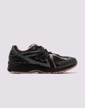 New Balance 1906R Seasonal wear Fashion advice