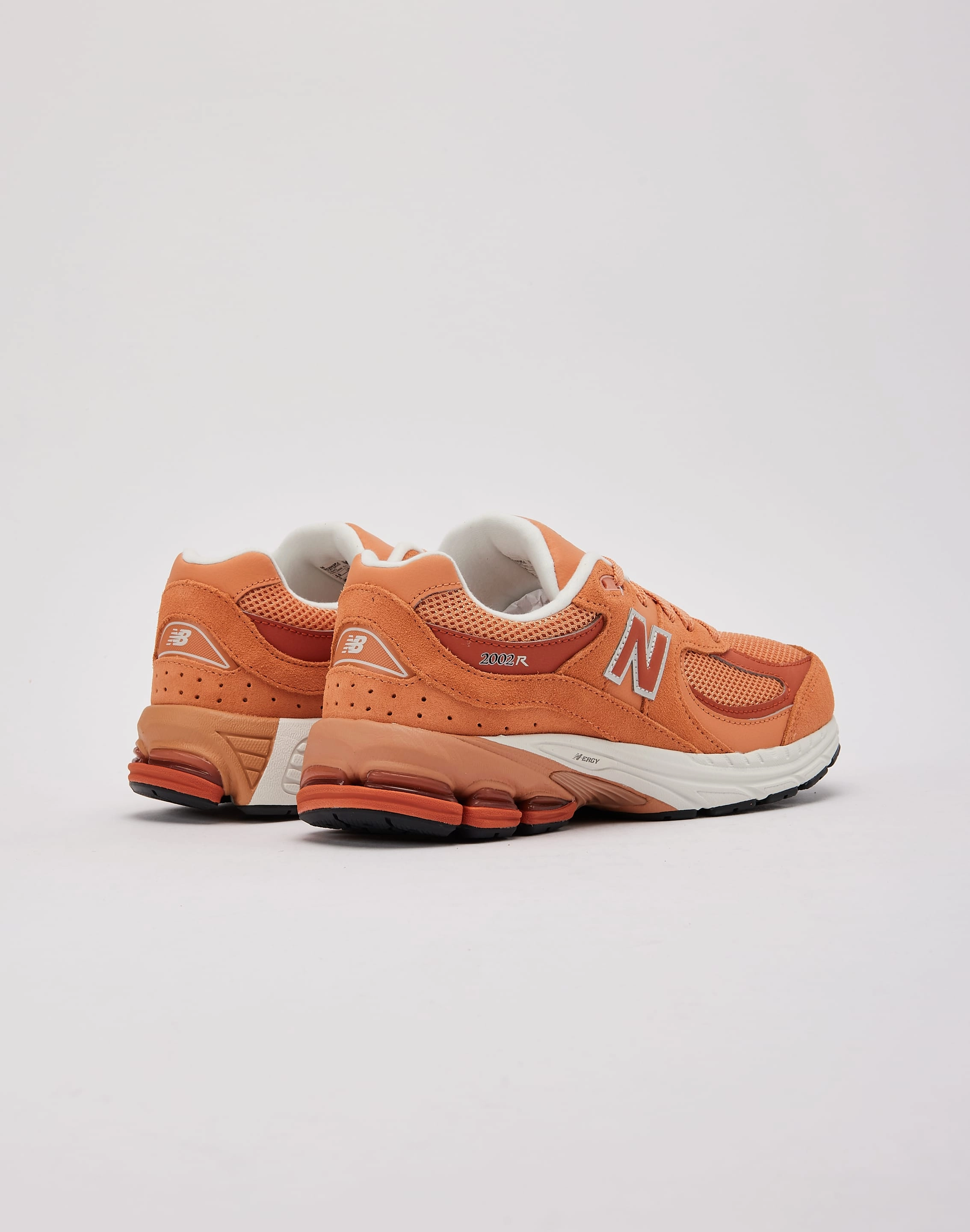 New Balance 2002R Grade-School Everyday wear