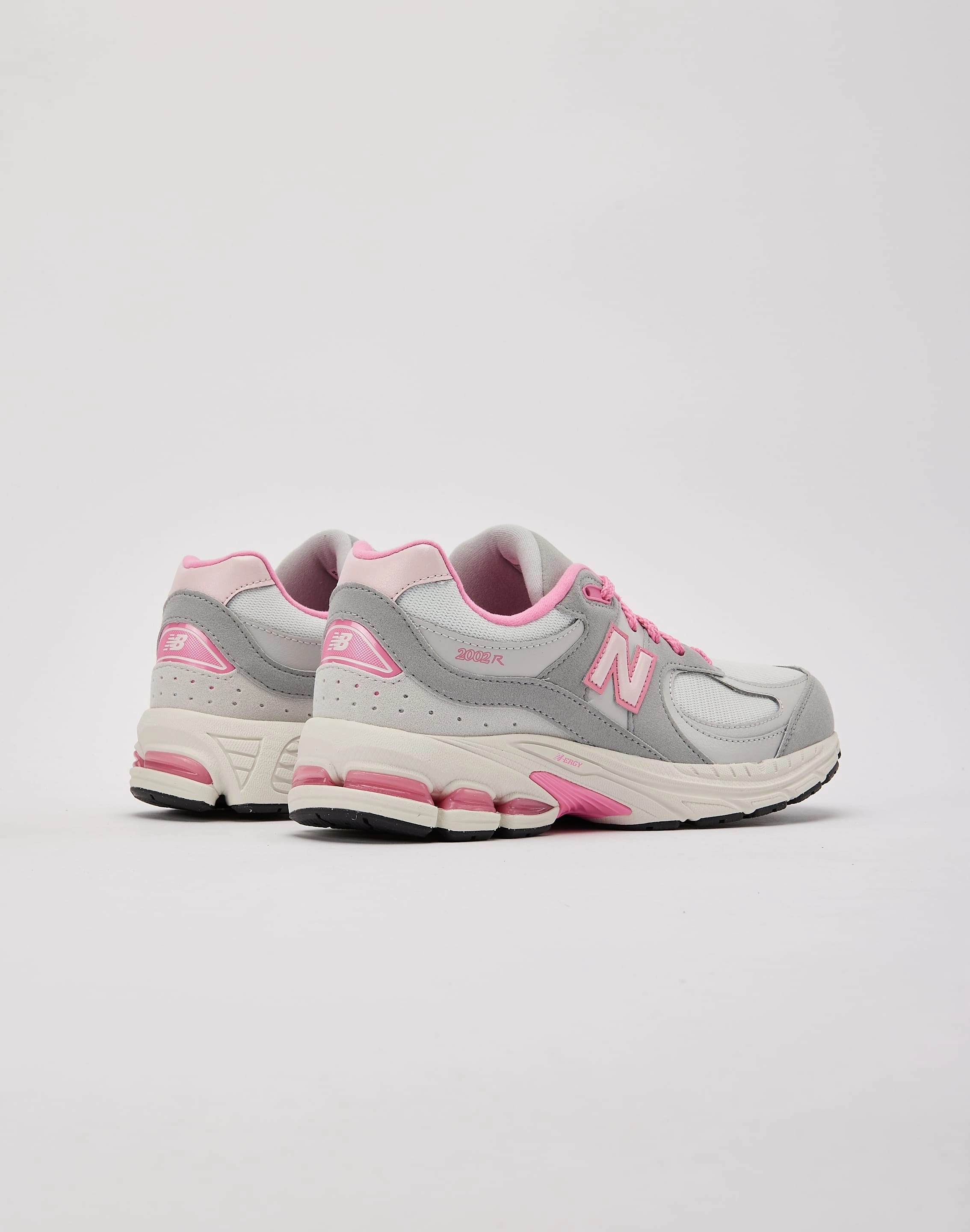 New Balance 2002R Grade-School Upcycled fashion