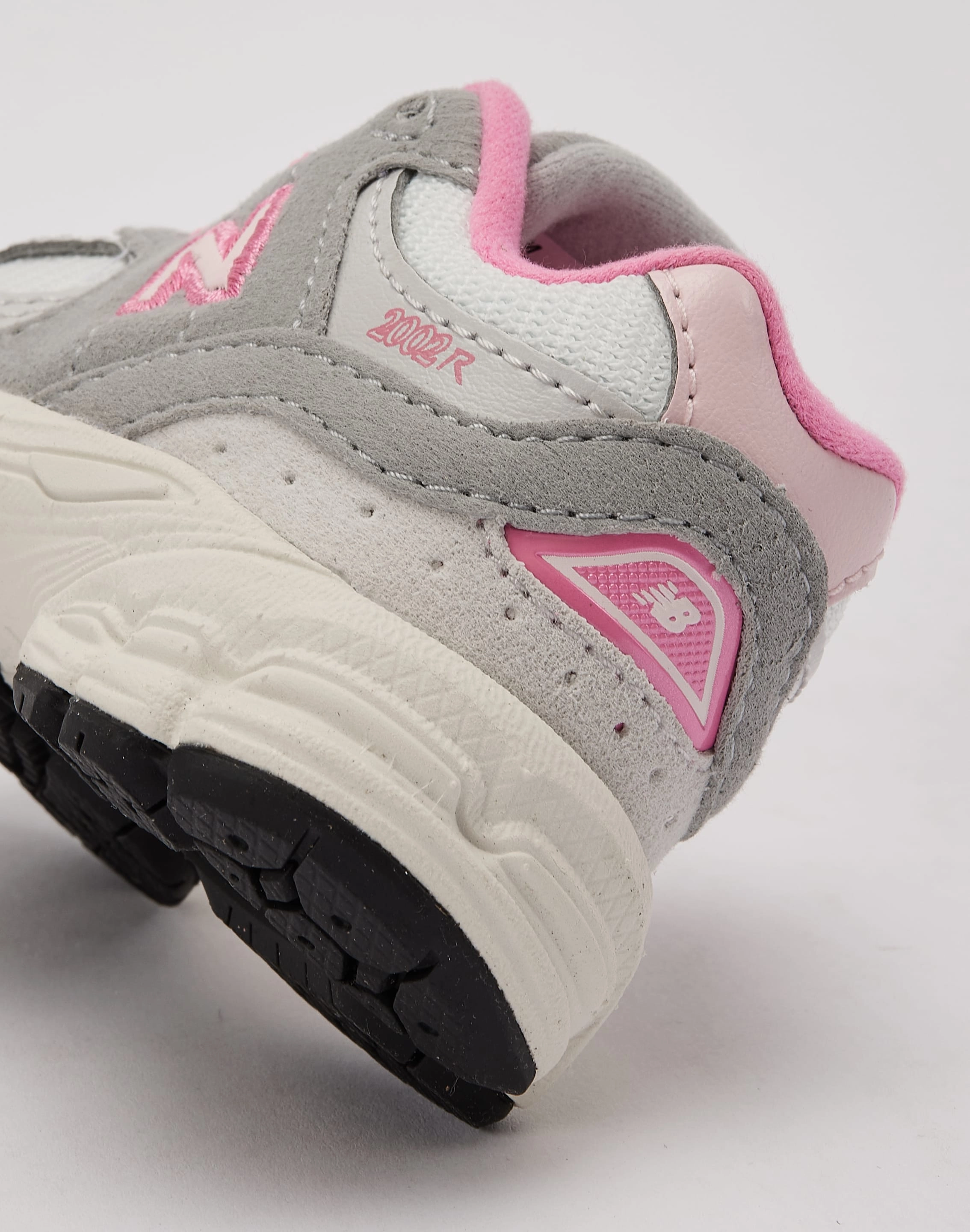 New Balance 2002R Toddler Wool - sourced fashion