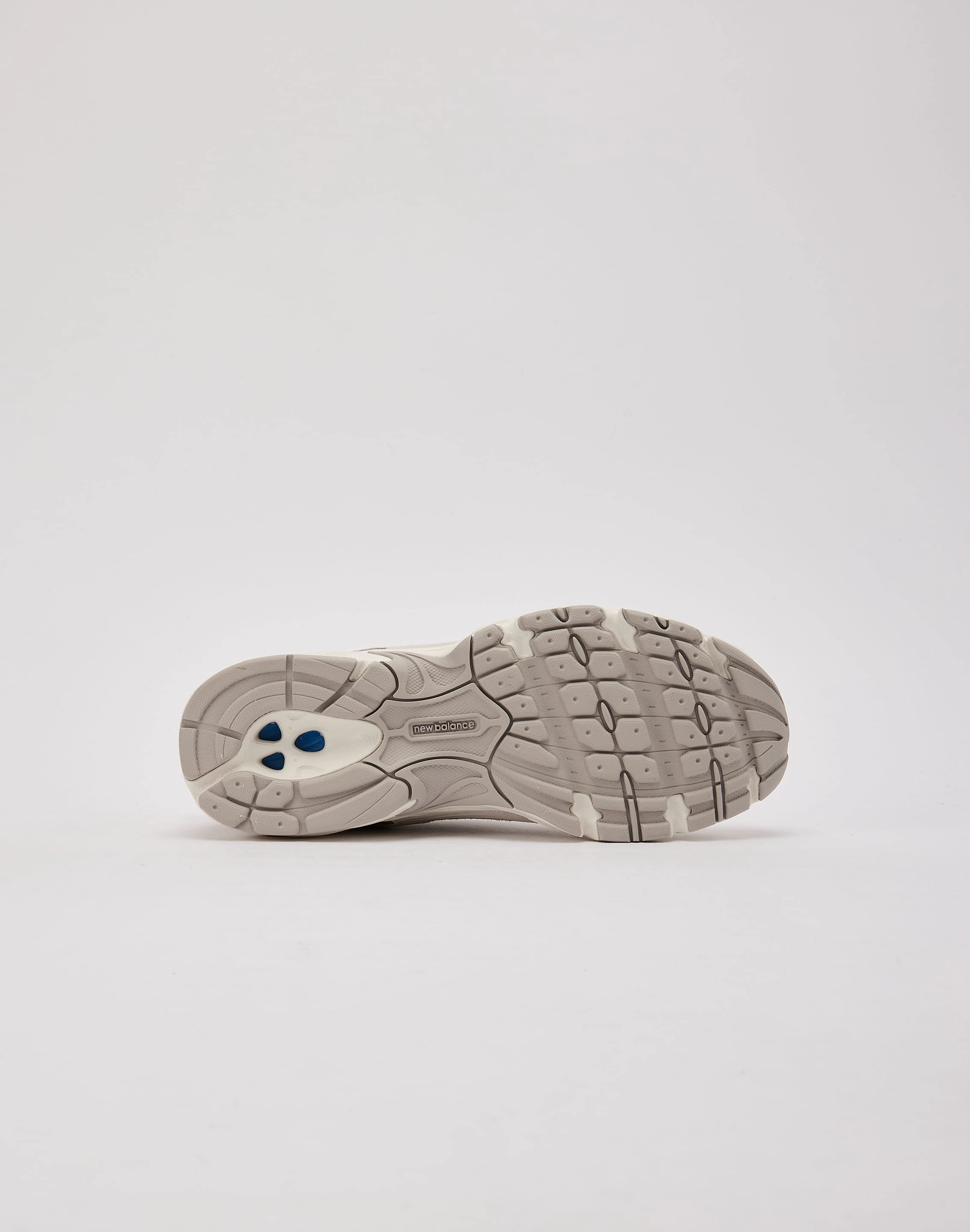 New Balance 530 Grade-School Classic fashion pieces