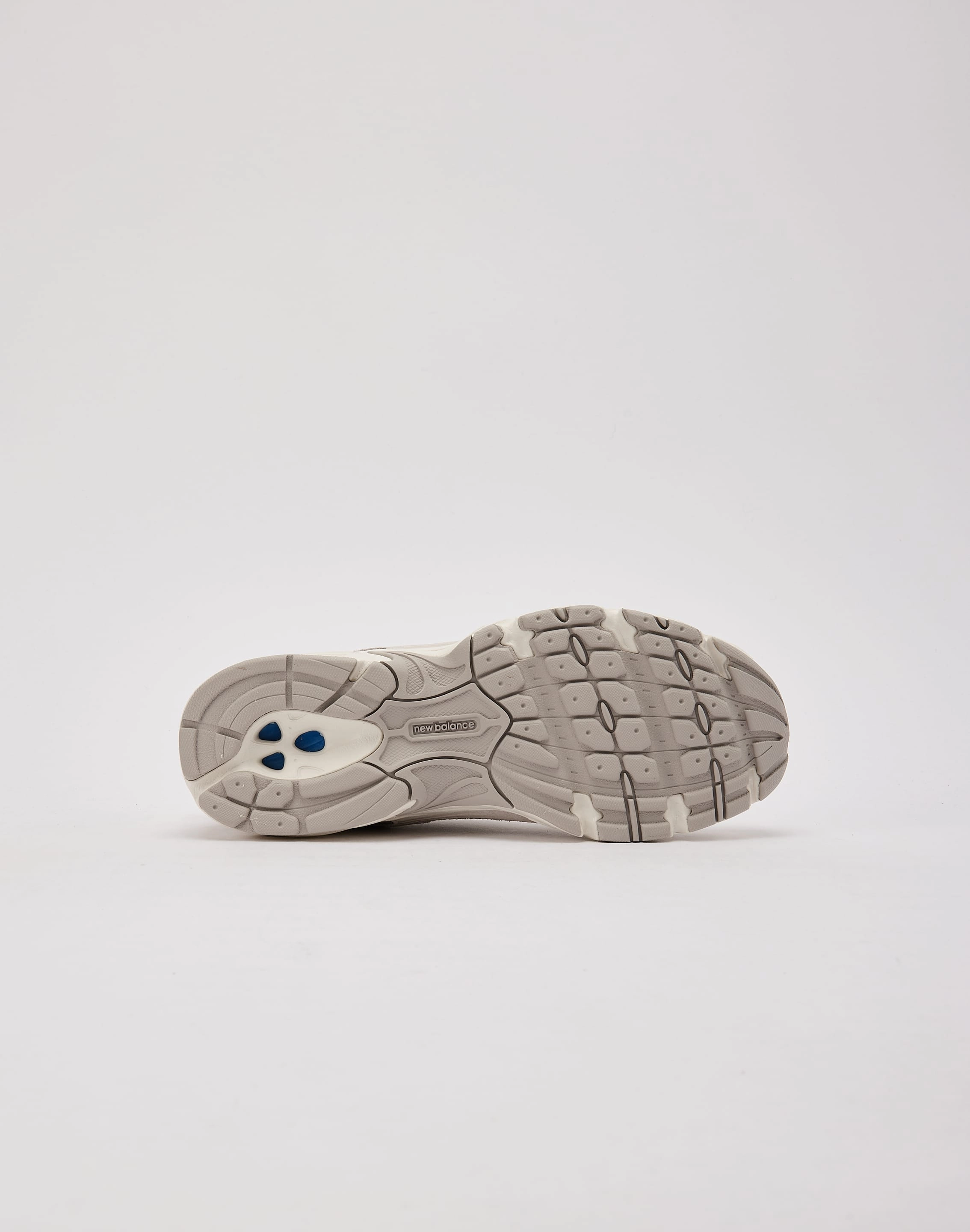 New Balance 530 Grade-School Classic fashion pieces