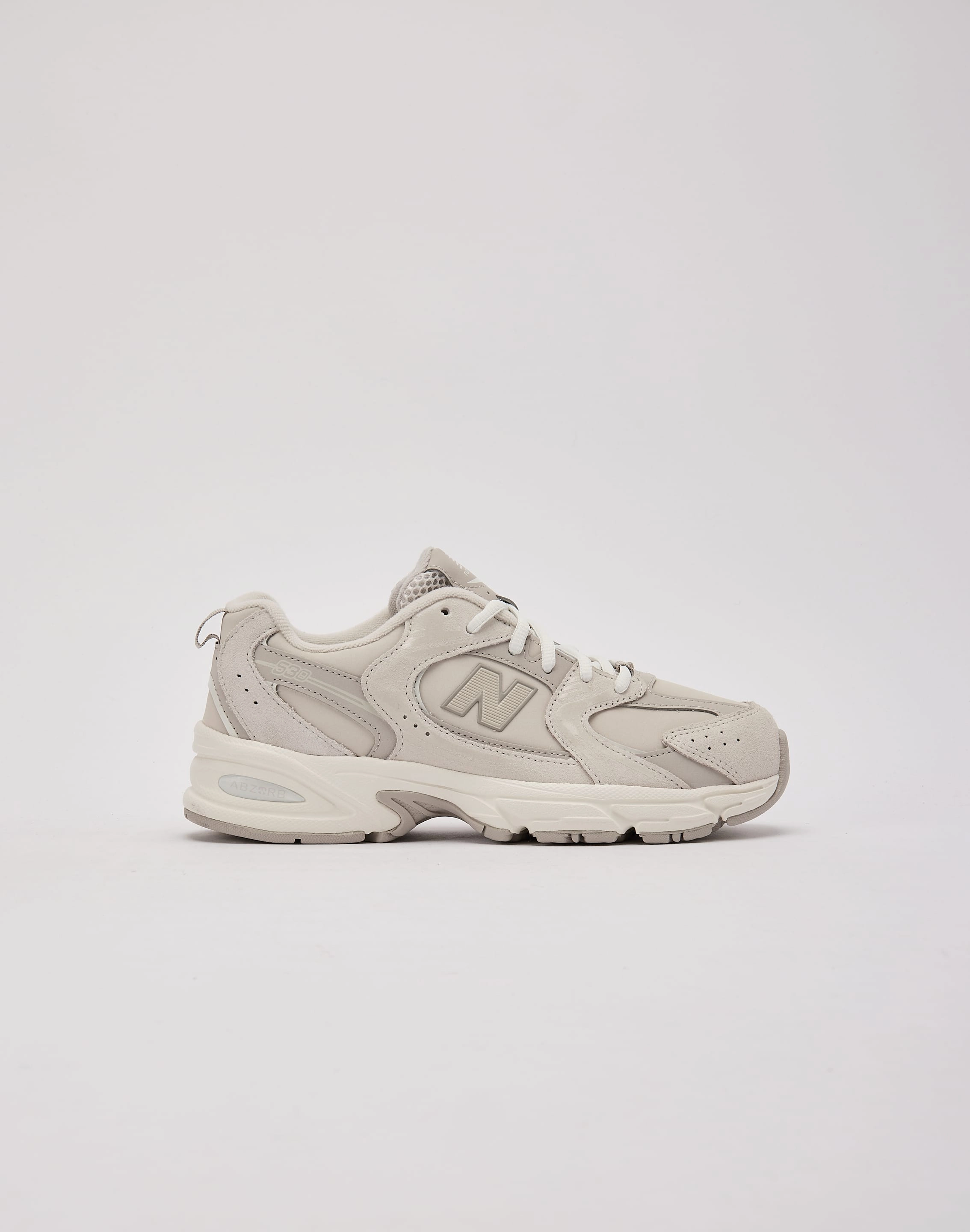 New Balance 530 Grade-School Classic fashion pieces Clothing and accessories
