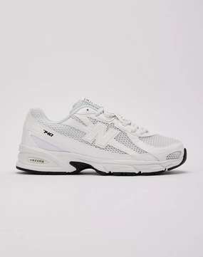 New Balance 740 Fashion shows Smart casual wear