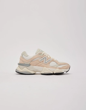 New Balance 9060 Grade-School Fashionable options Seasonal wear