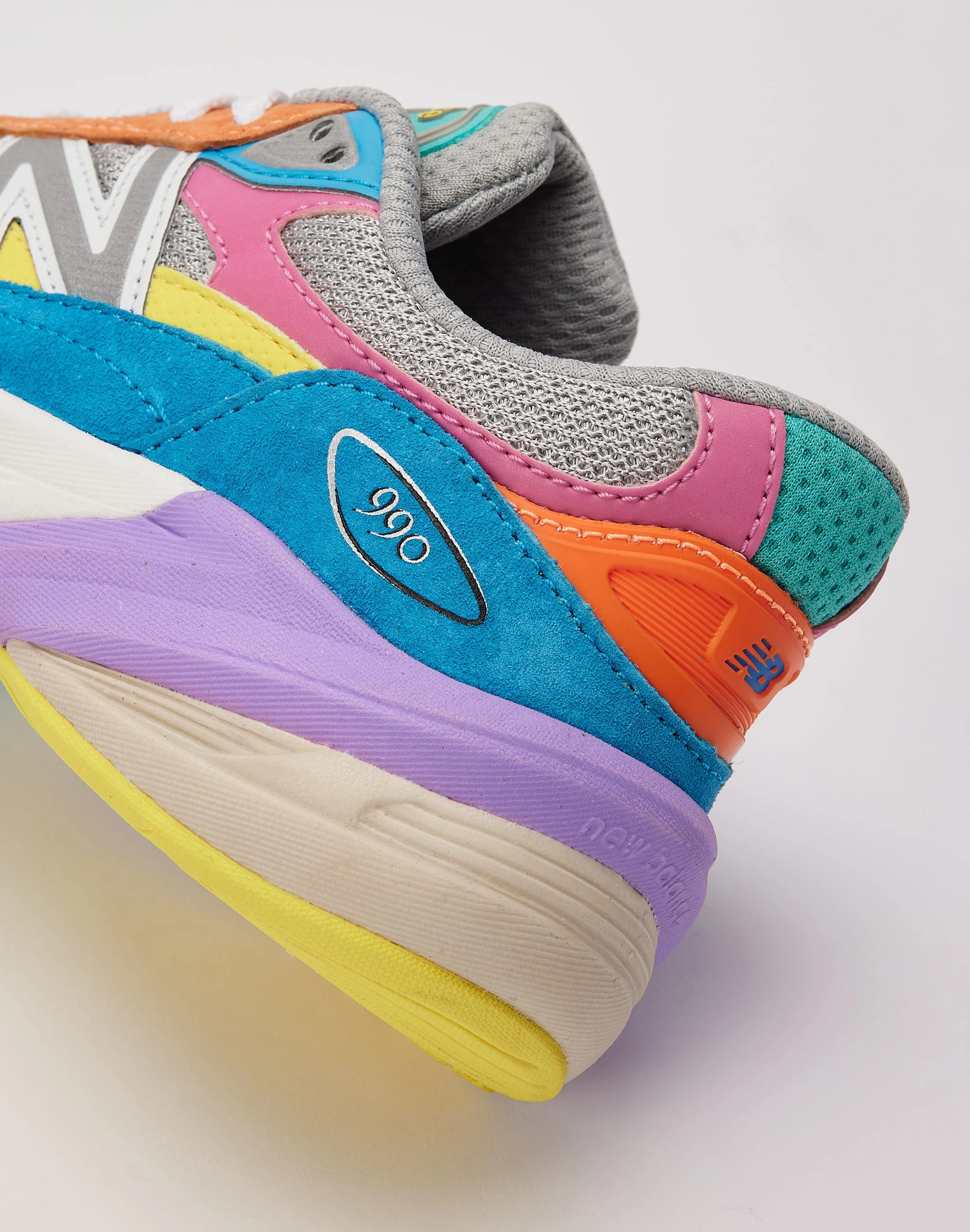 New Balance 990v6 'Gelato' Pre-School Fashion museums