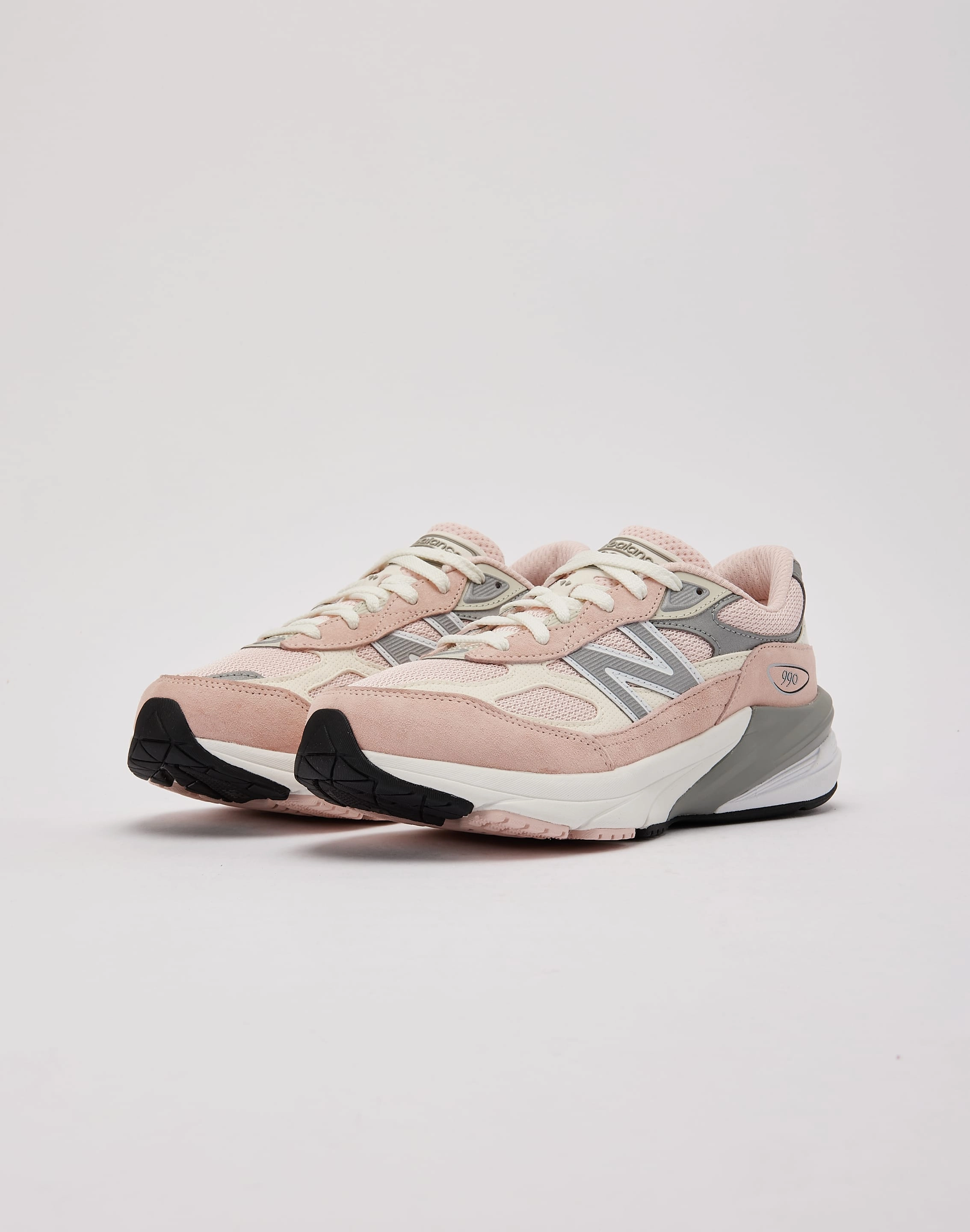 New Balance 990v6 Grade-School Fashion photography