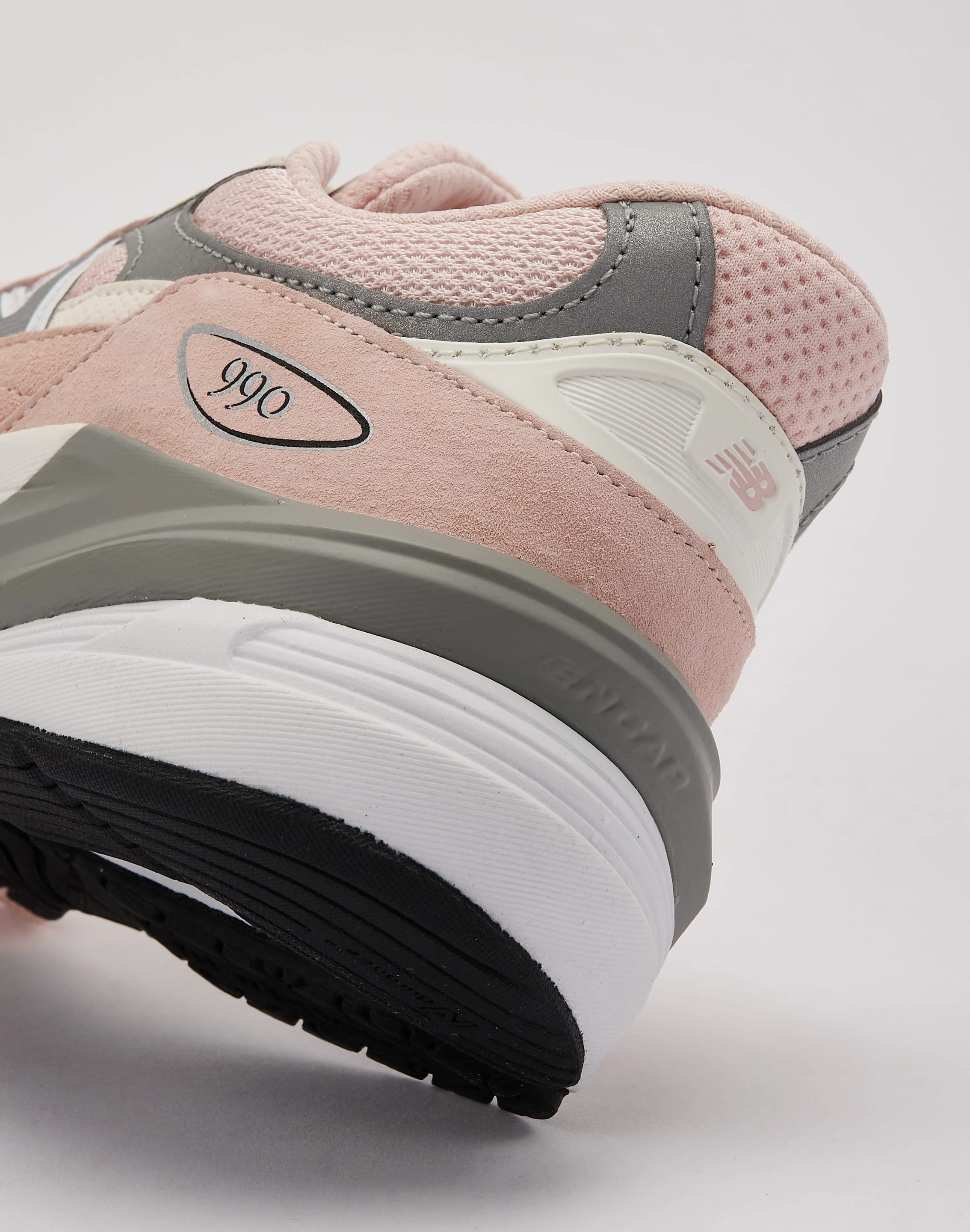 New Balance 990v6 Grade-School Leather - material fashion