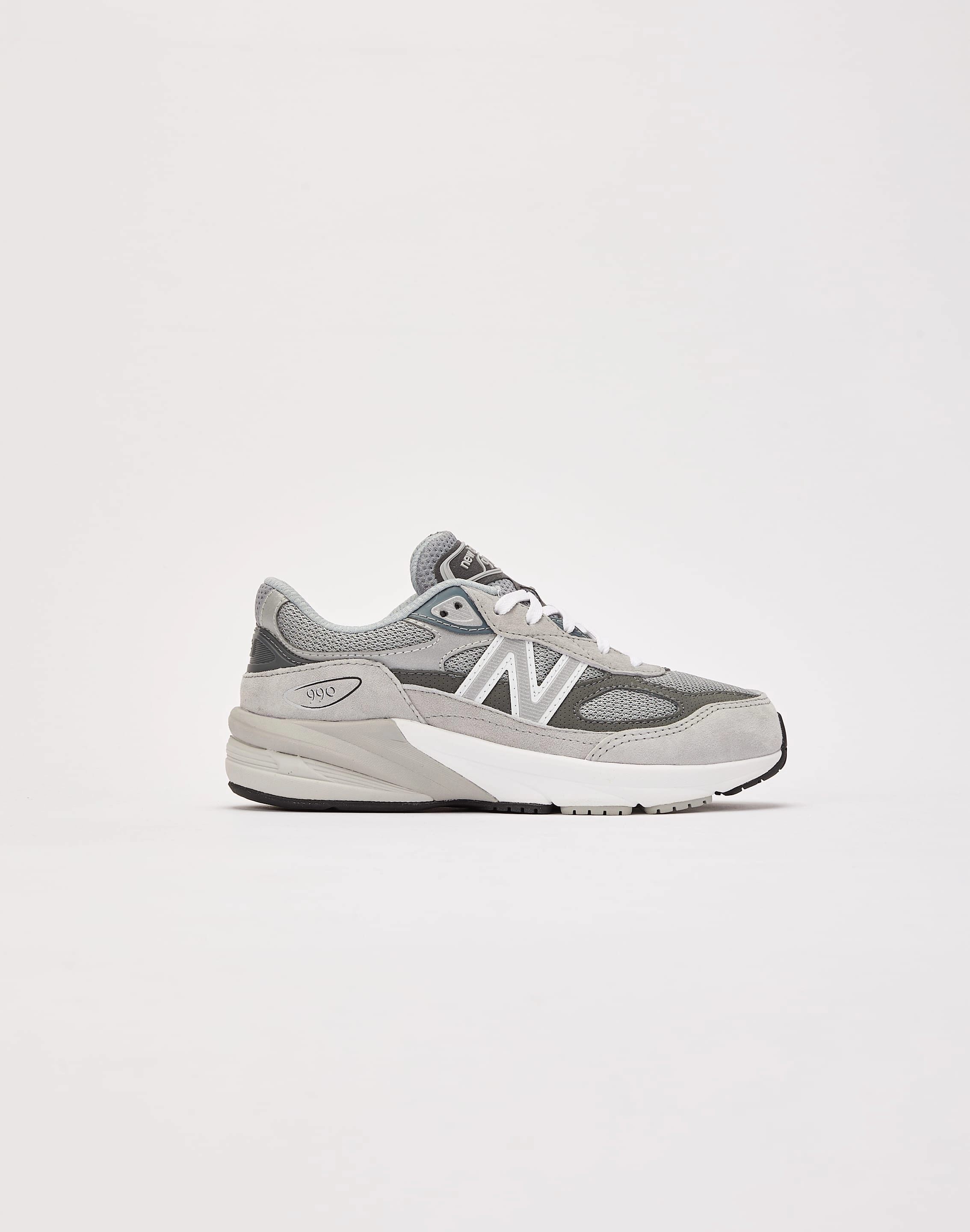 New Balance 990v6 Pre-School Fashion inspiration Clothing types
