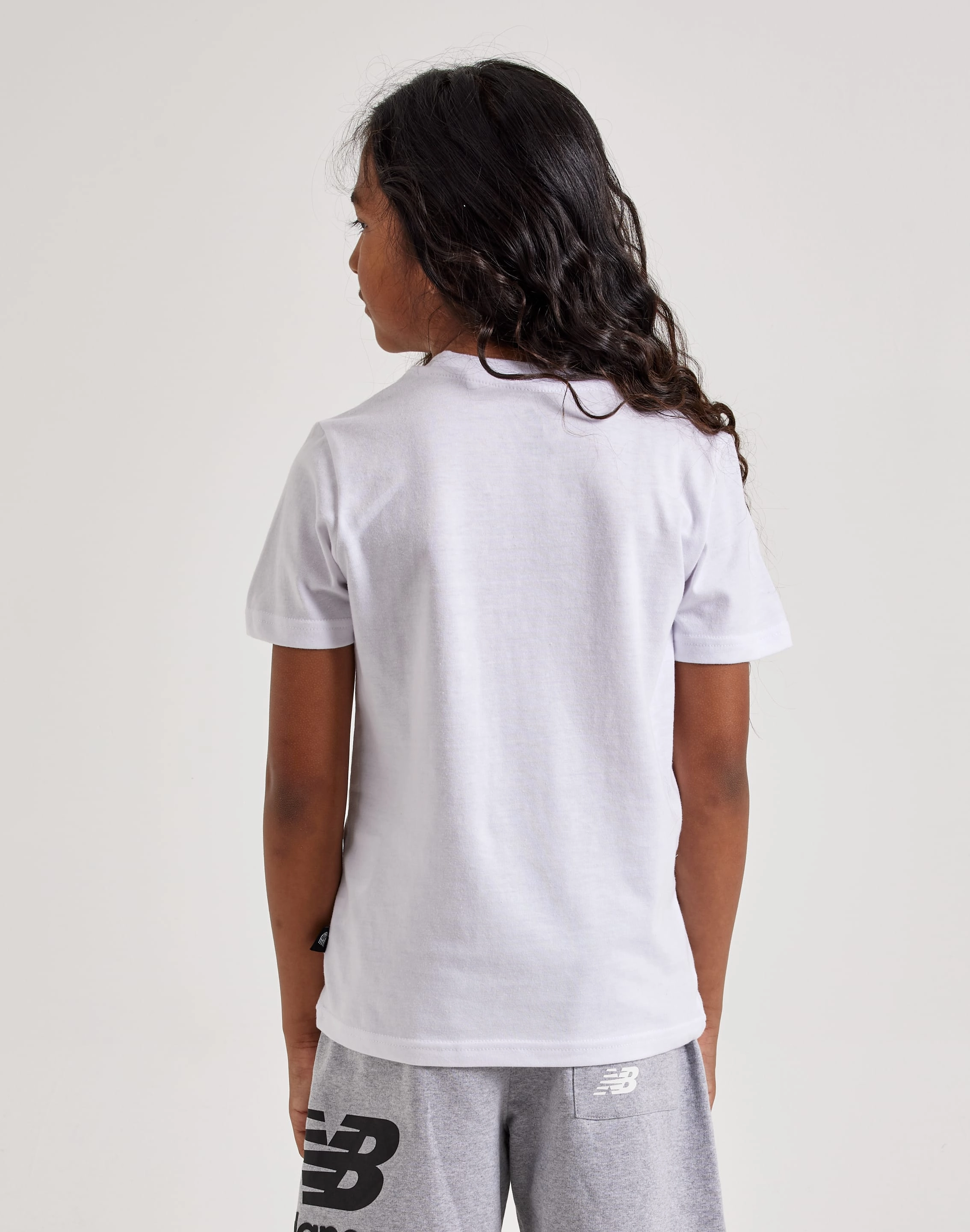 New Balance Basketball Tee Grade-School Classic fashion pieces