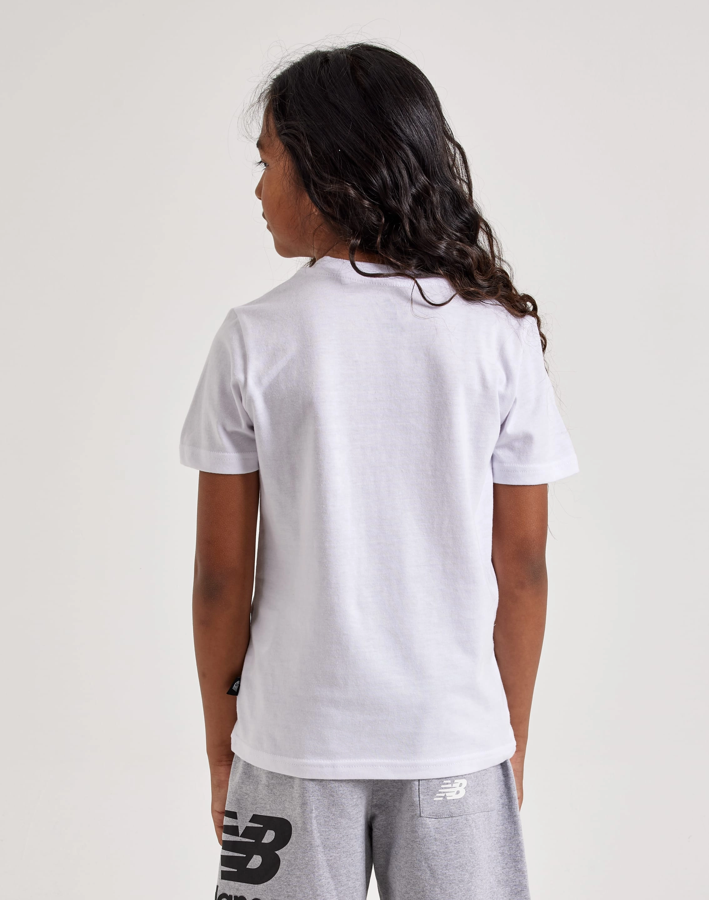 New Balance Basketball Tee Grade-School Classic fashion pieces