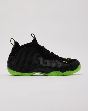 Nike Air Foamposite One 'Black Volt' Evening wear Fashion photography