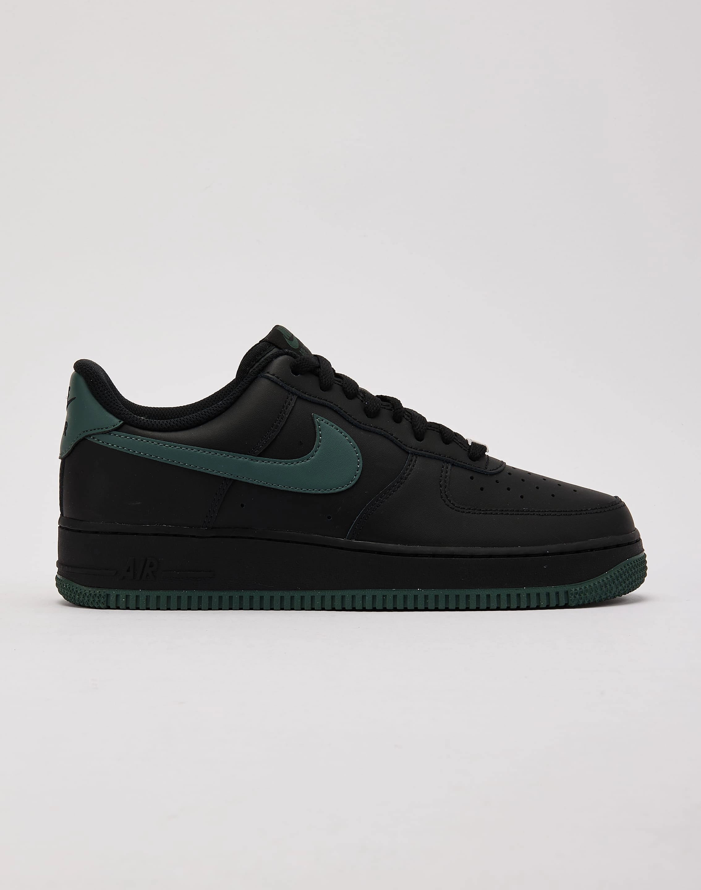Nike Air Force 1 Low '07 Fashion for all body types Apparel finds