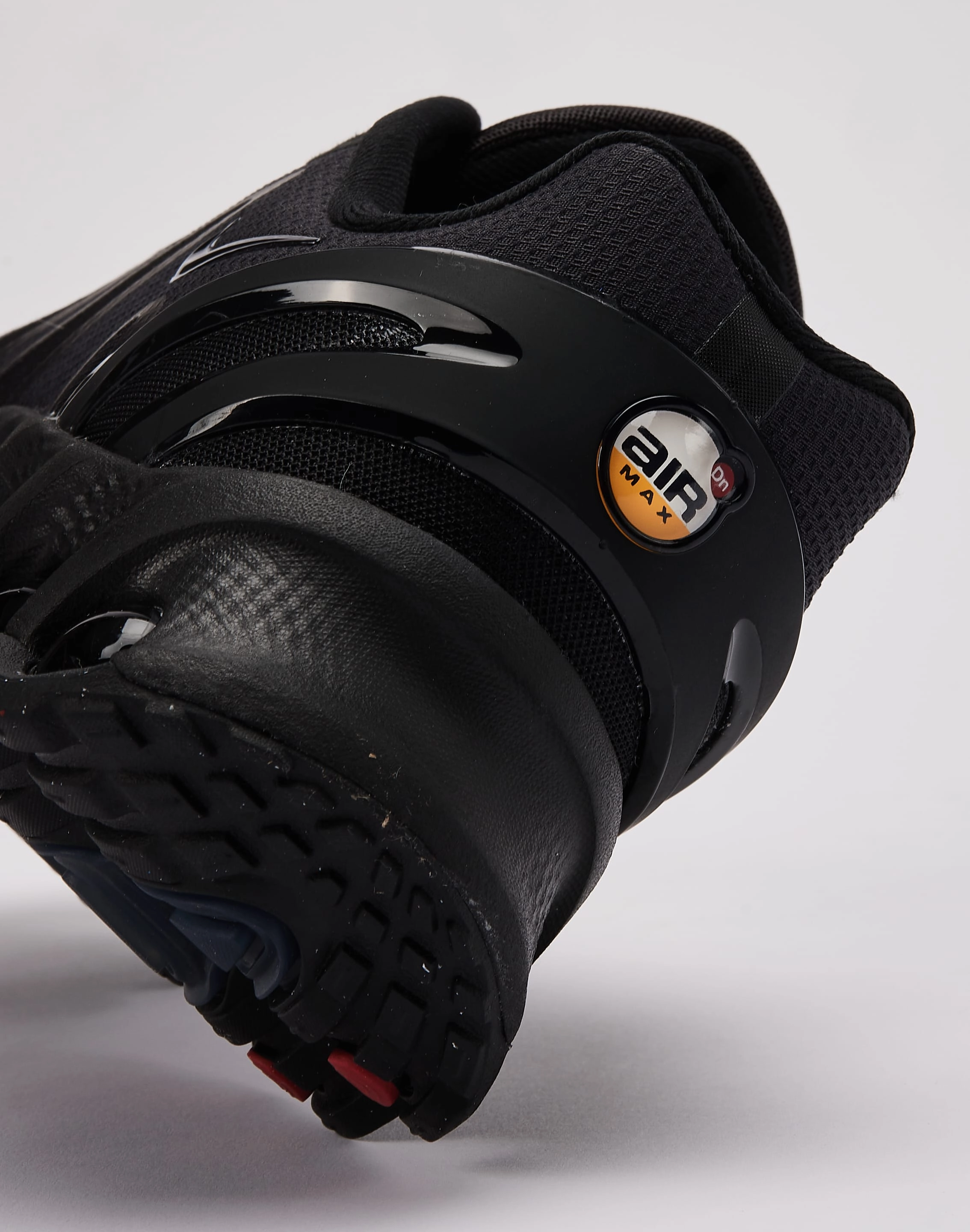 Nike Air Max Dn8 Grade-School Fashion inspiration