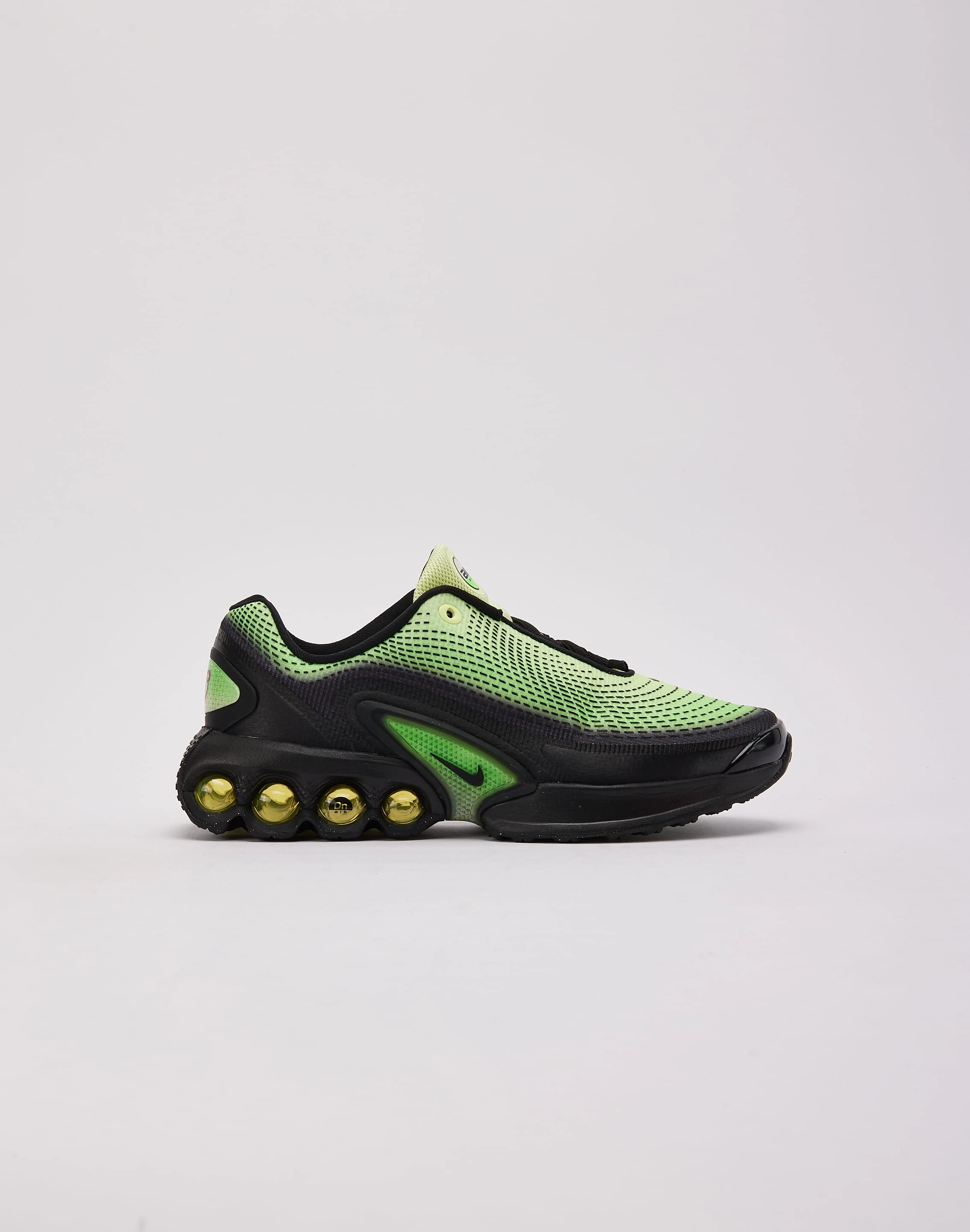 Nike Air Max Dn Grade-School Activewear gear Retro fashion finds
