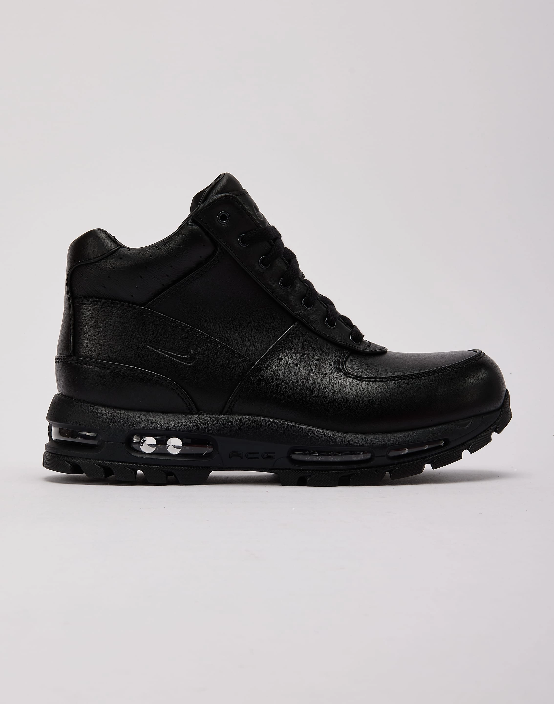 Nike Air Max Goadome Smart casual wear Casual wear options