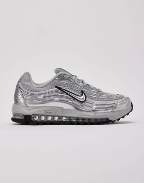Nike Air Max TL 2.5 Fashion shows Fashion must - haves