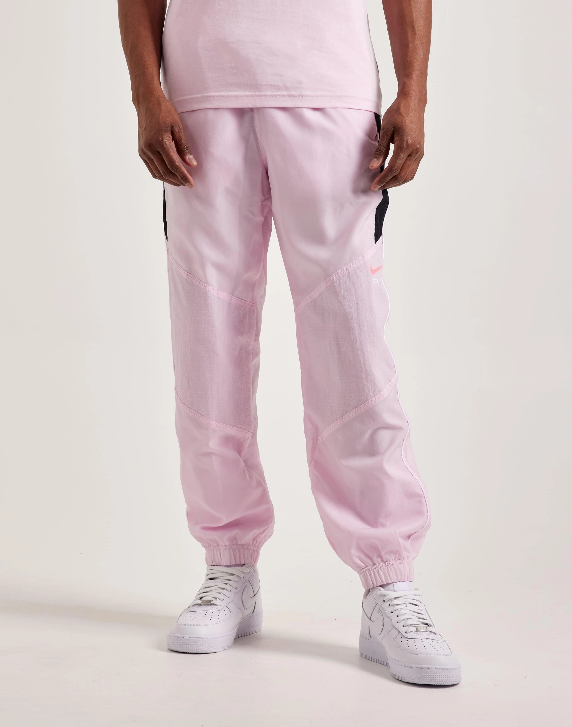 Fashion-forward items Nike Air Woven Pants Fashion lookbook