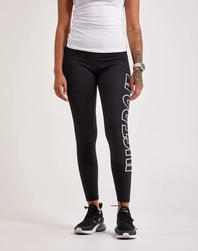 Nike Classics High-Waisted Leggings Fashion photography Popular fashion picks
