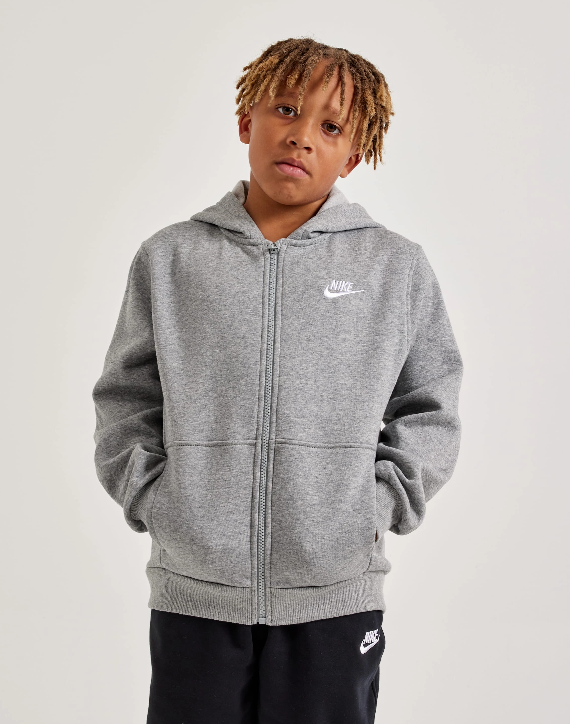 Nike Club Fleece Full-Zip Hoodie Grade-School Classic fashion pieces Workwear options