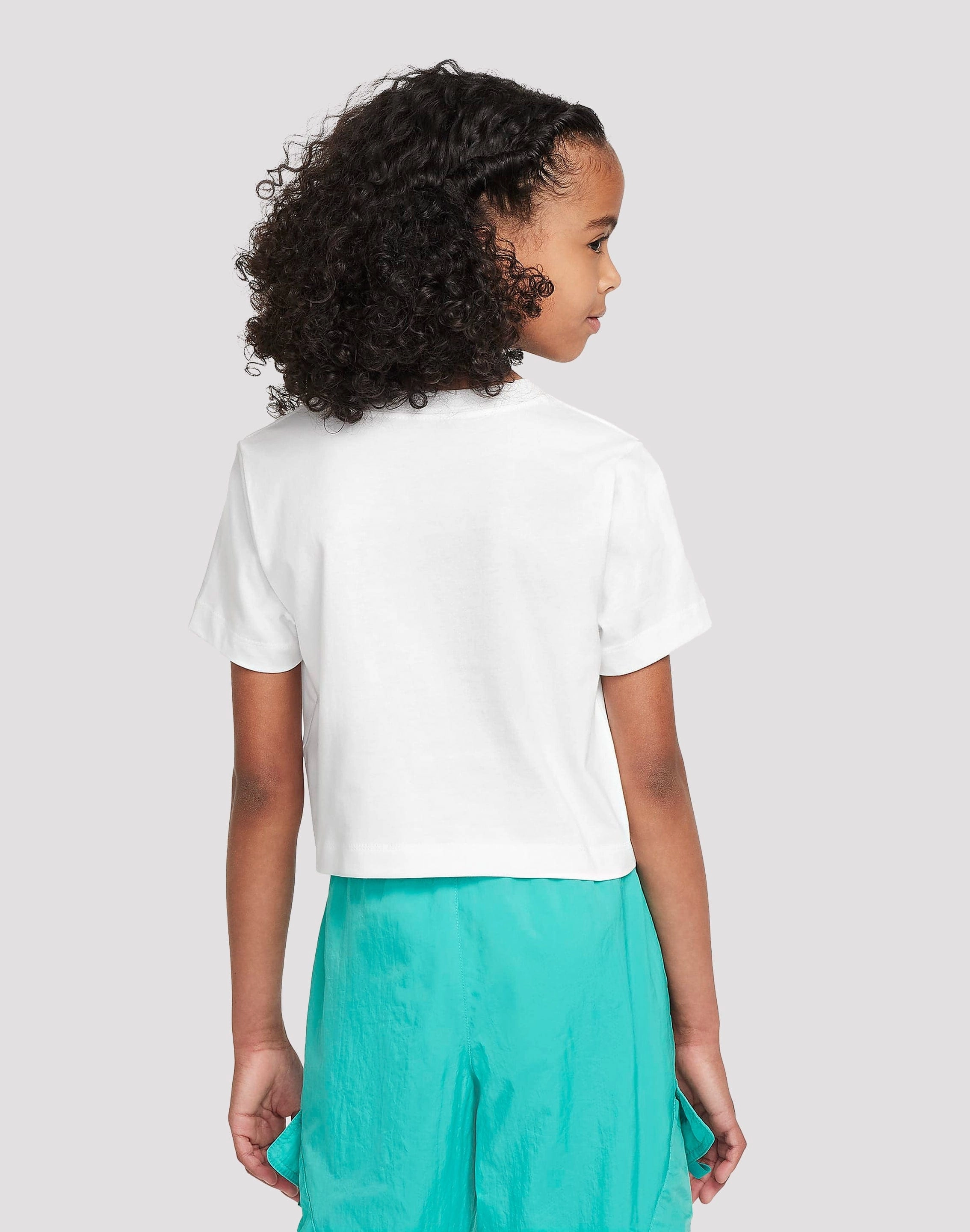 Nike Cropped Tee Grade-School Fashion influencers' recommendations