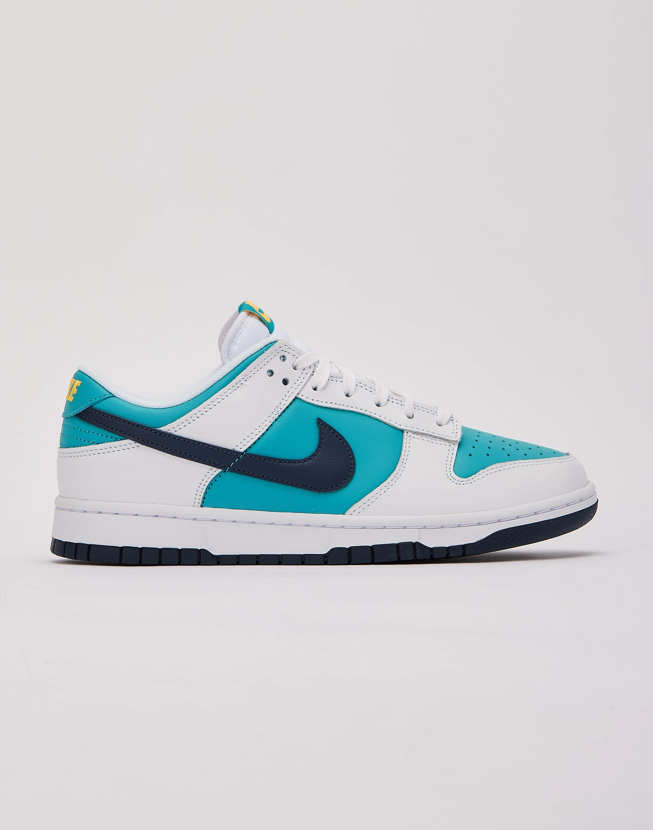 Nike Dunk Low Activewear gear Fashion for all body types