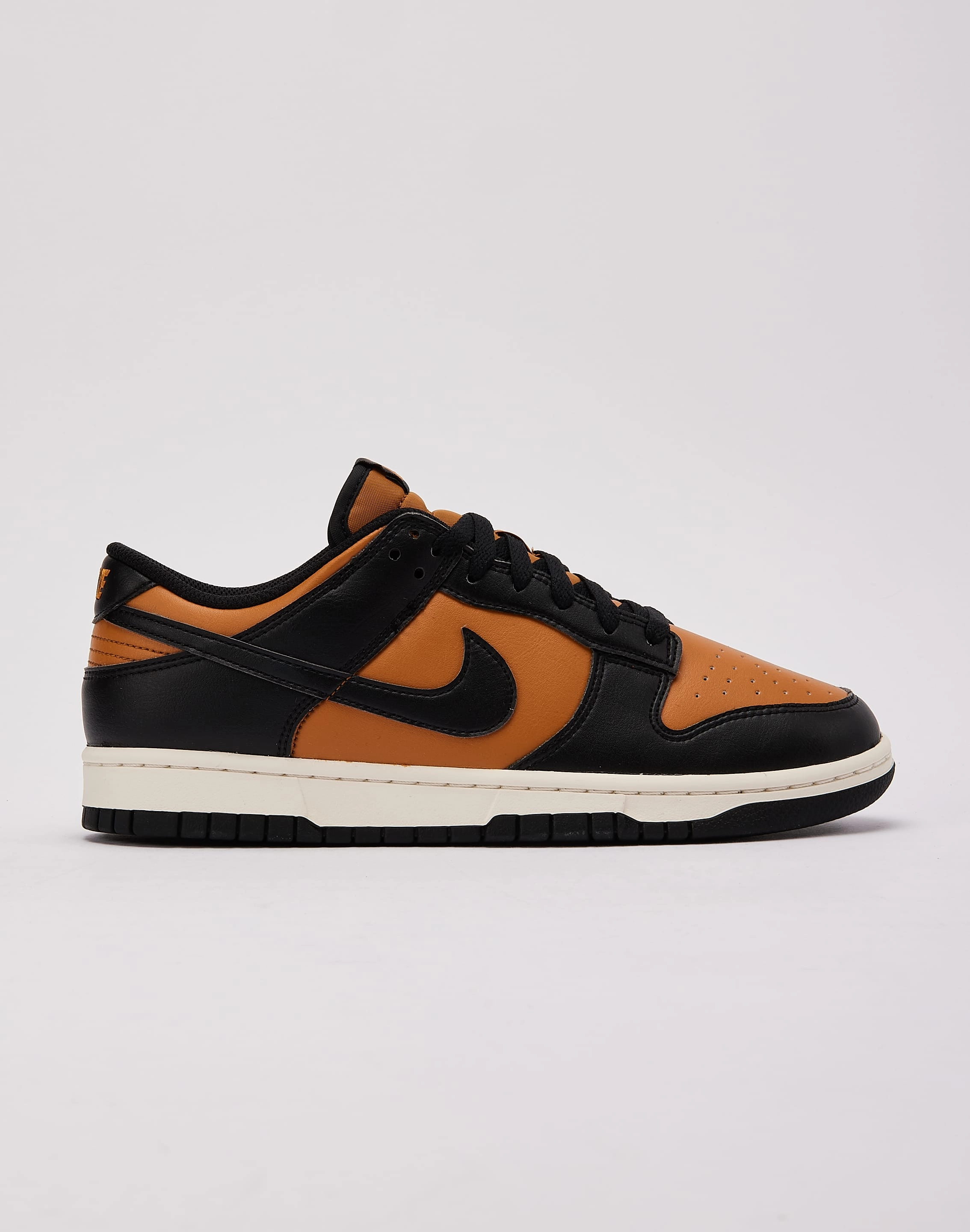 Nike Dunk Low Beaded fashion items Evening wear