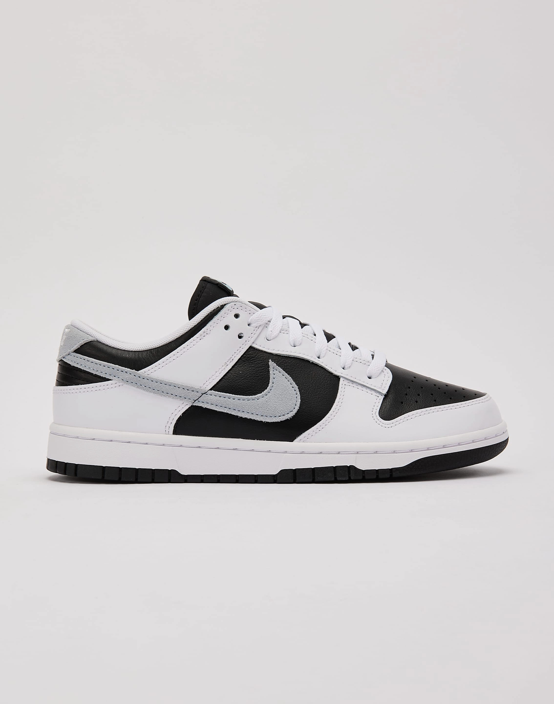 Nike Dunk Low Fashion rental Fashion bloggers' picks