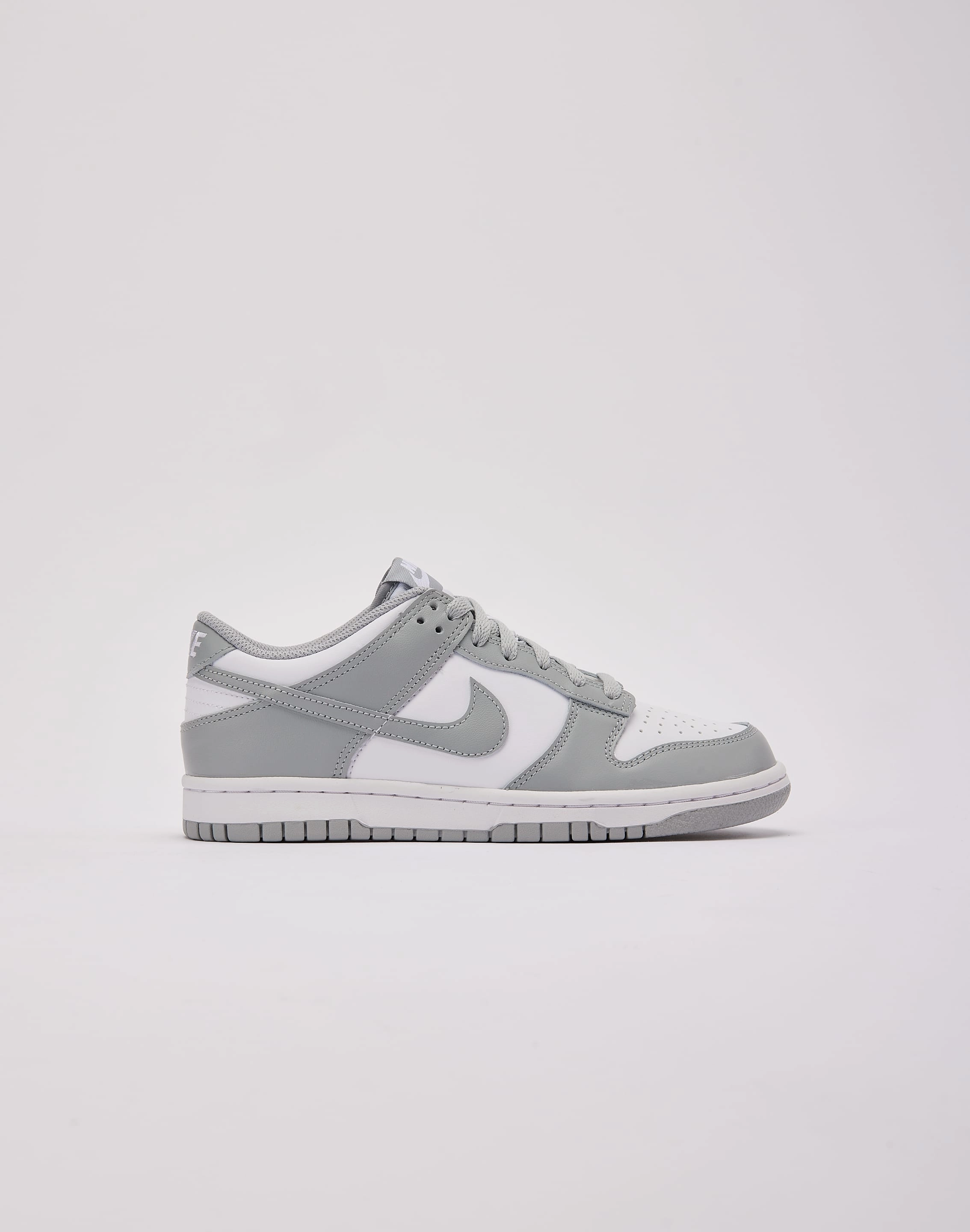 Nike Dunk Low Grade-School Affordable fashion Fashion bloggers' picks