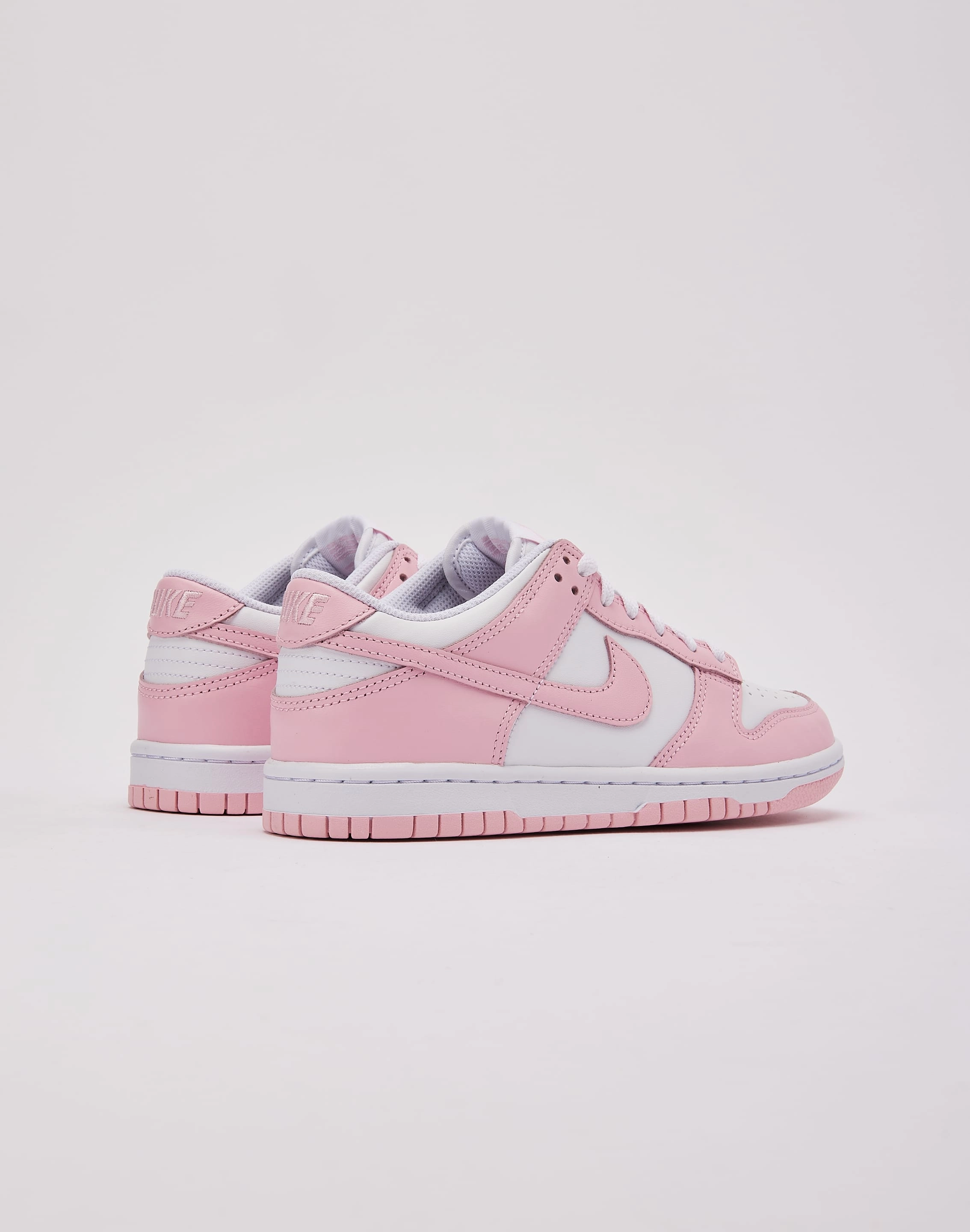 Nike Dunk Low Grade-School Fashion models