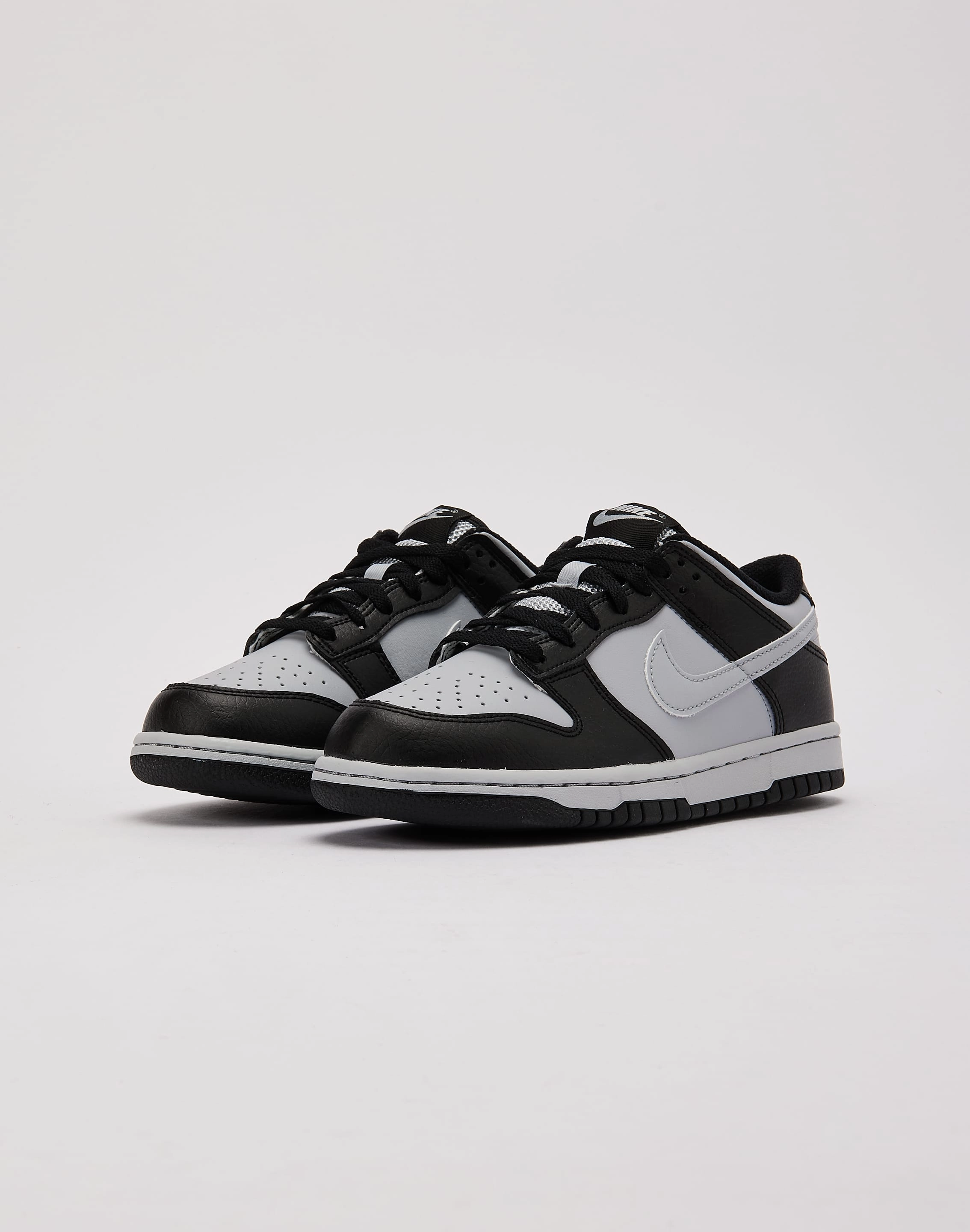 Nike Dunk Low Grade-School Fashion must - haves