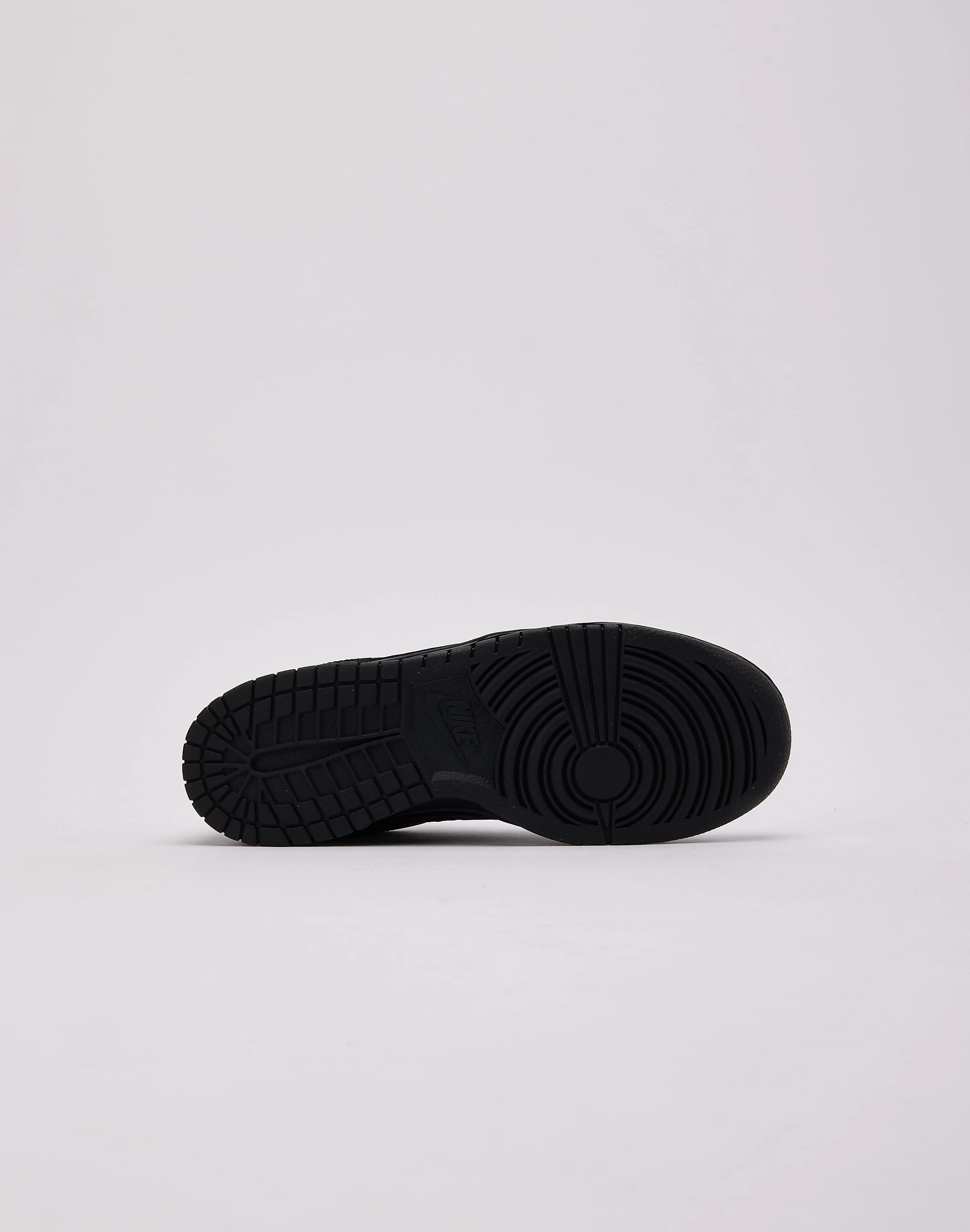 Nike Dunk Low Grade-School Fashion photography